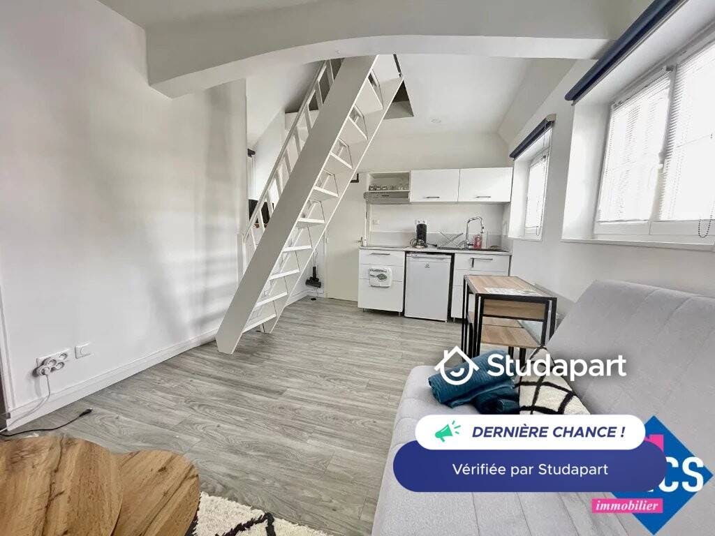 Haus zu mieten für 600 € pro Monat in Rouen, Rue des Faulx