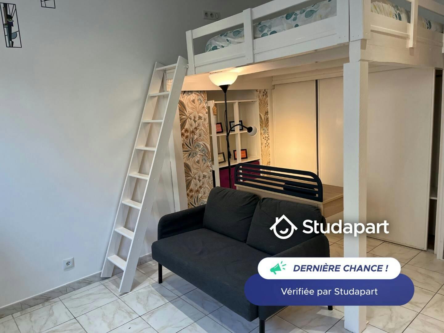 Apartment for rent for €499 per month in Reims, Rue de Cernay