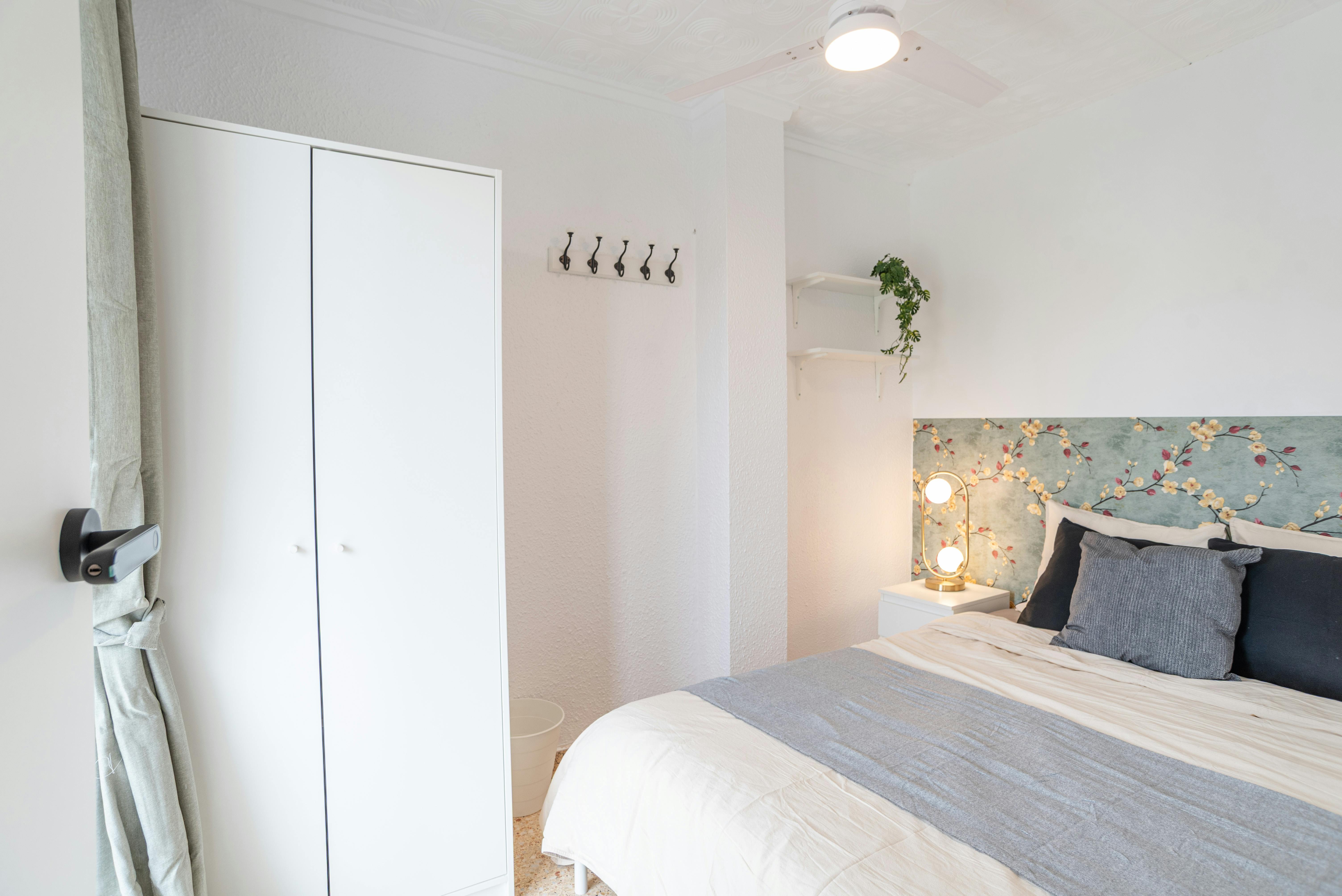 Single room Xirivella, 1 bed, 6m² — photo 27