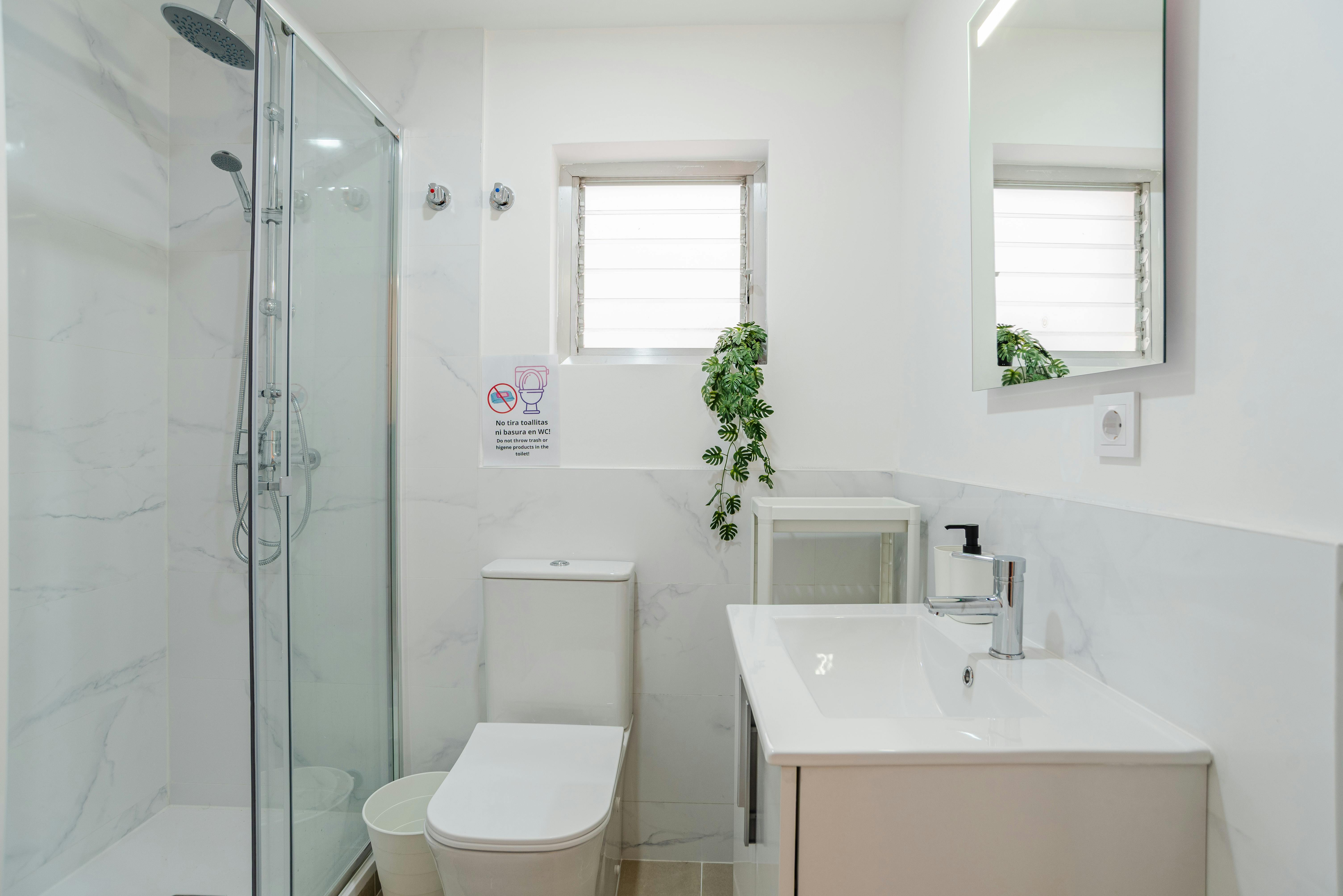 Single room Xirivella, 1 bed, 11m² — photo 28
