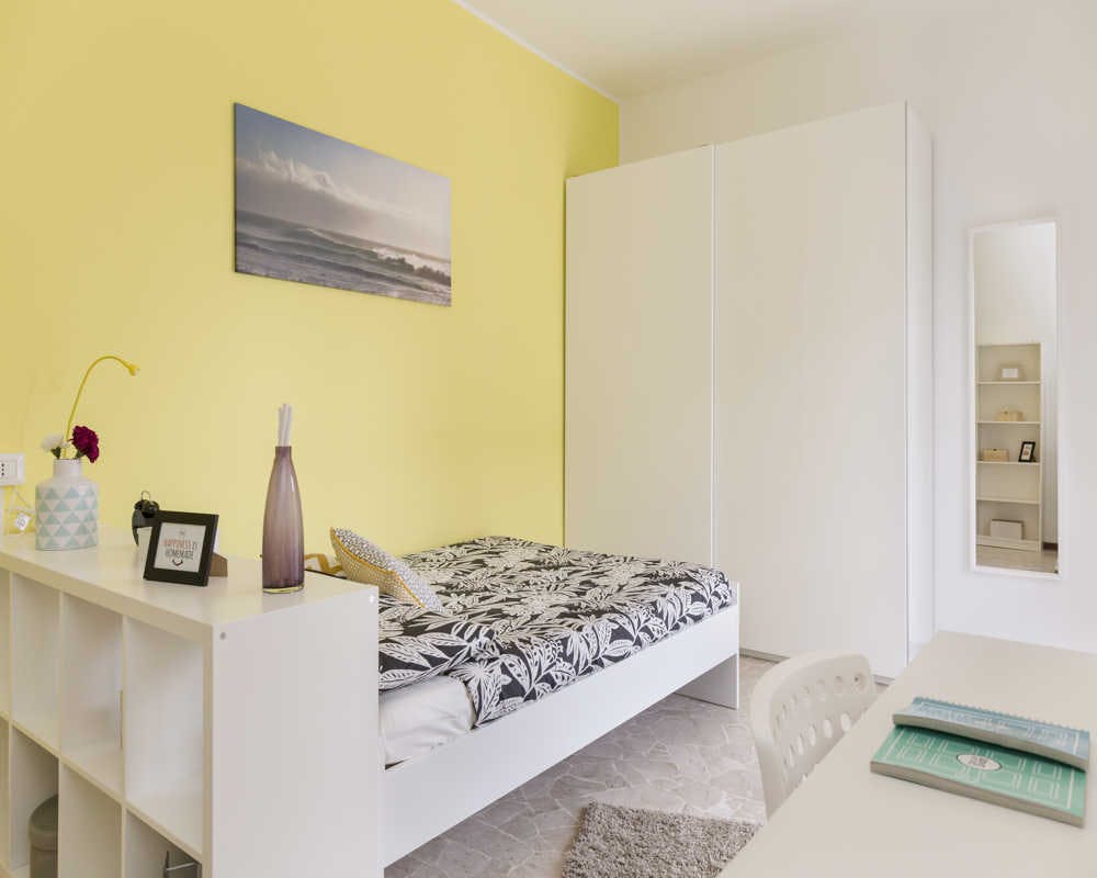 Private room for rent for €530 per month in Cesano Boscone, Via Ginestre