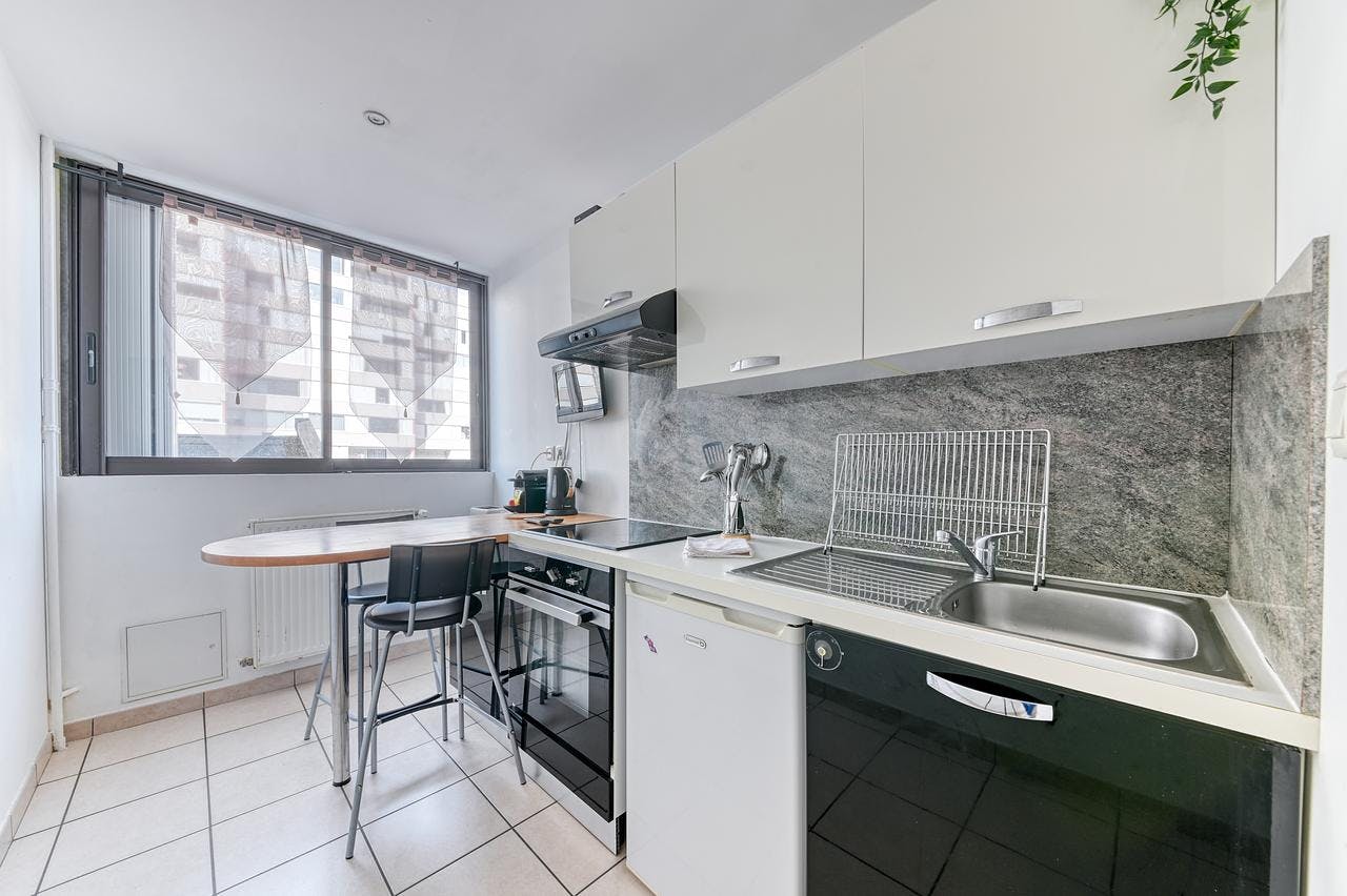Apartment for rent for €555 per month in Villeurbanne, Cours Émile-Zola