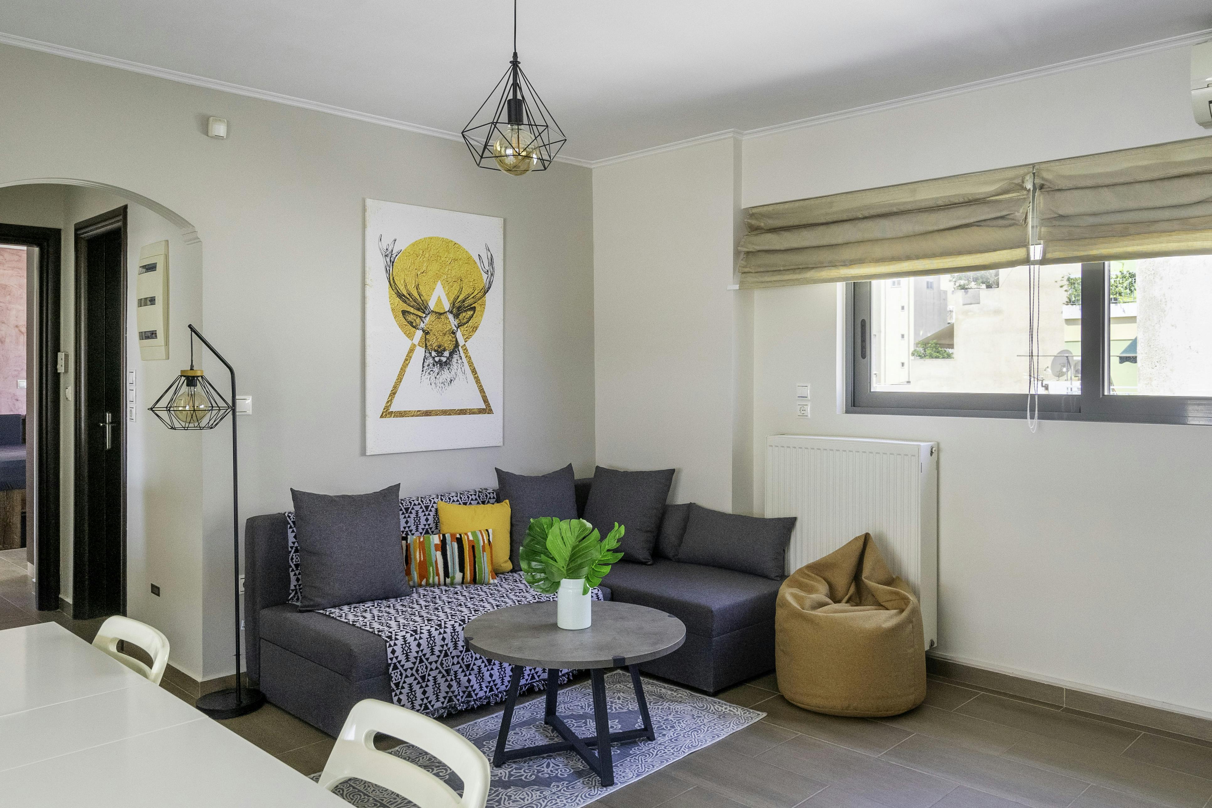 Apartment for rent for €900 per month in Pireas, Flessa