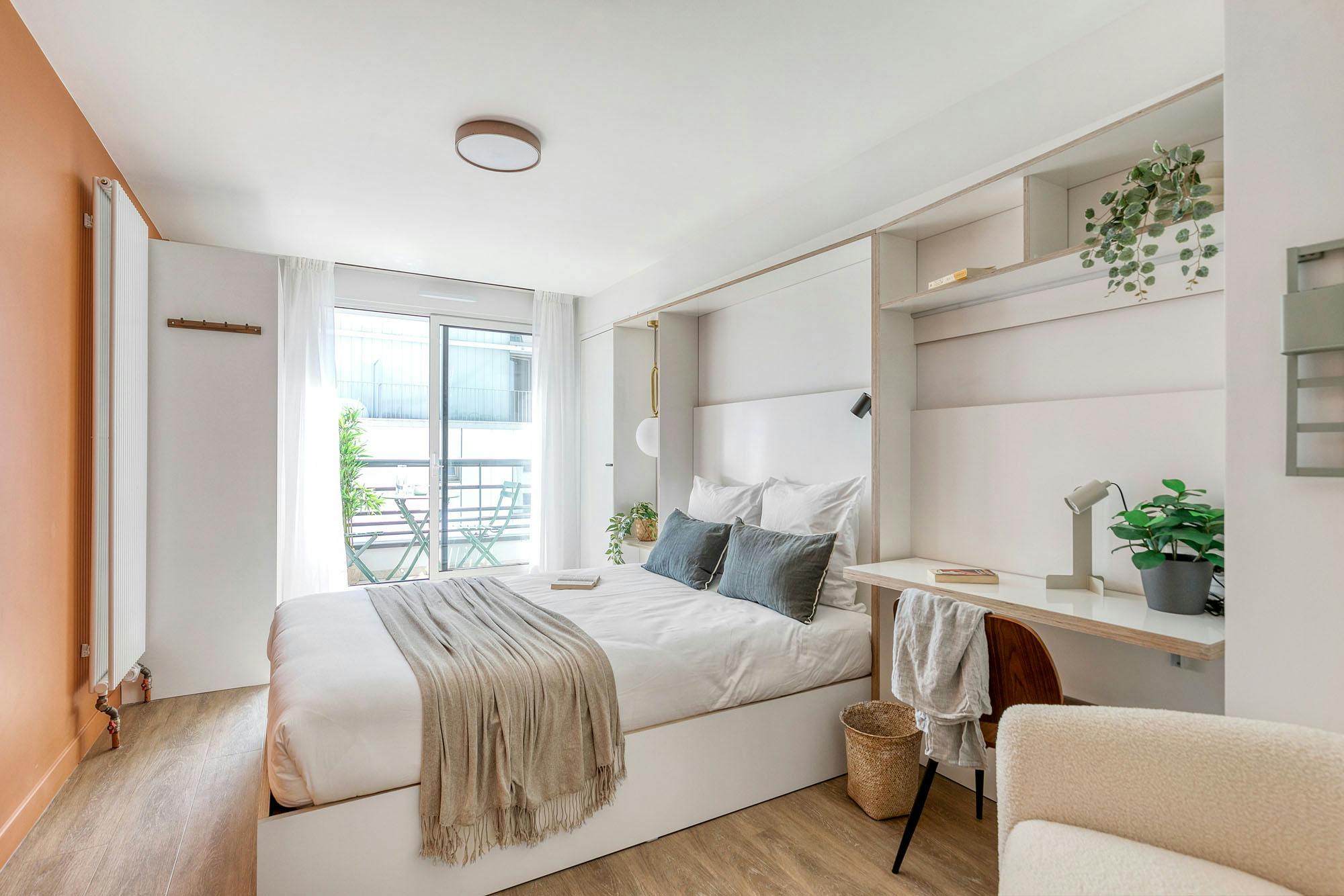 Private room for rent for €1,490 per month in Paris, Rue Tisserand