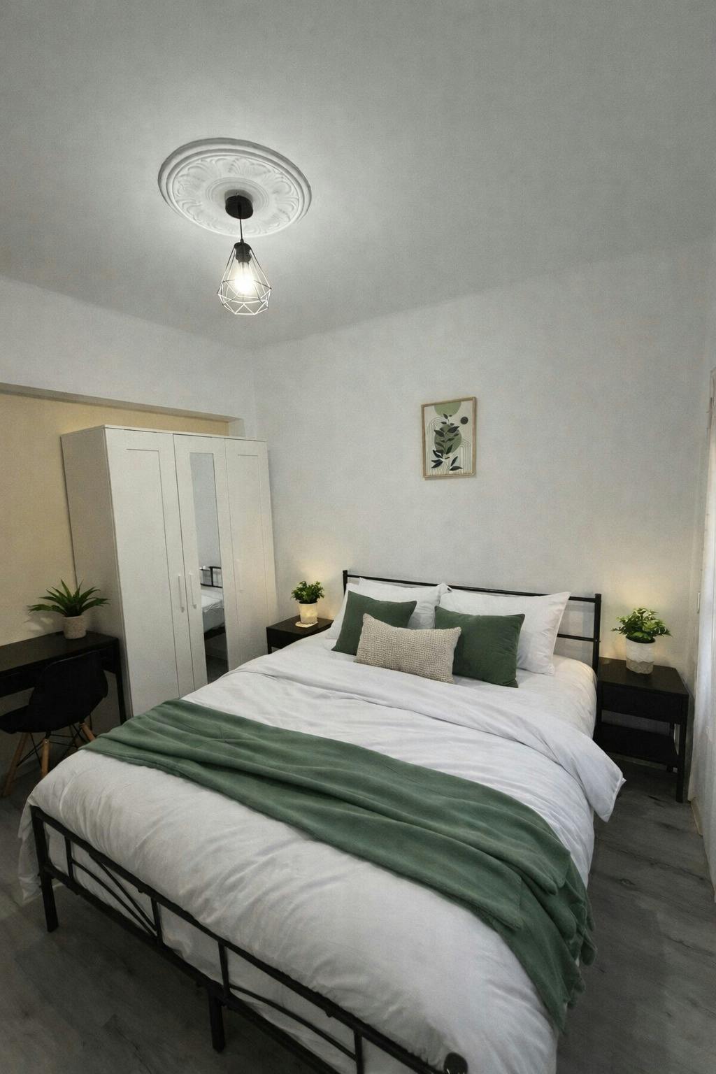 Chambre privée à louer pour 360 €/mois à Salamanca, Calle Trébol