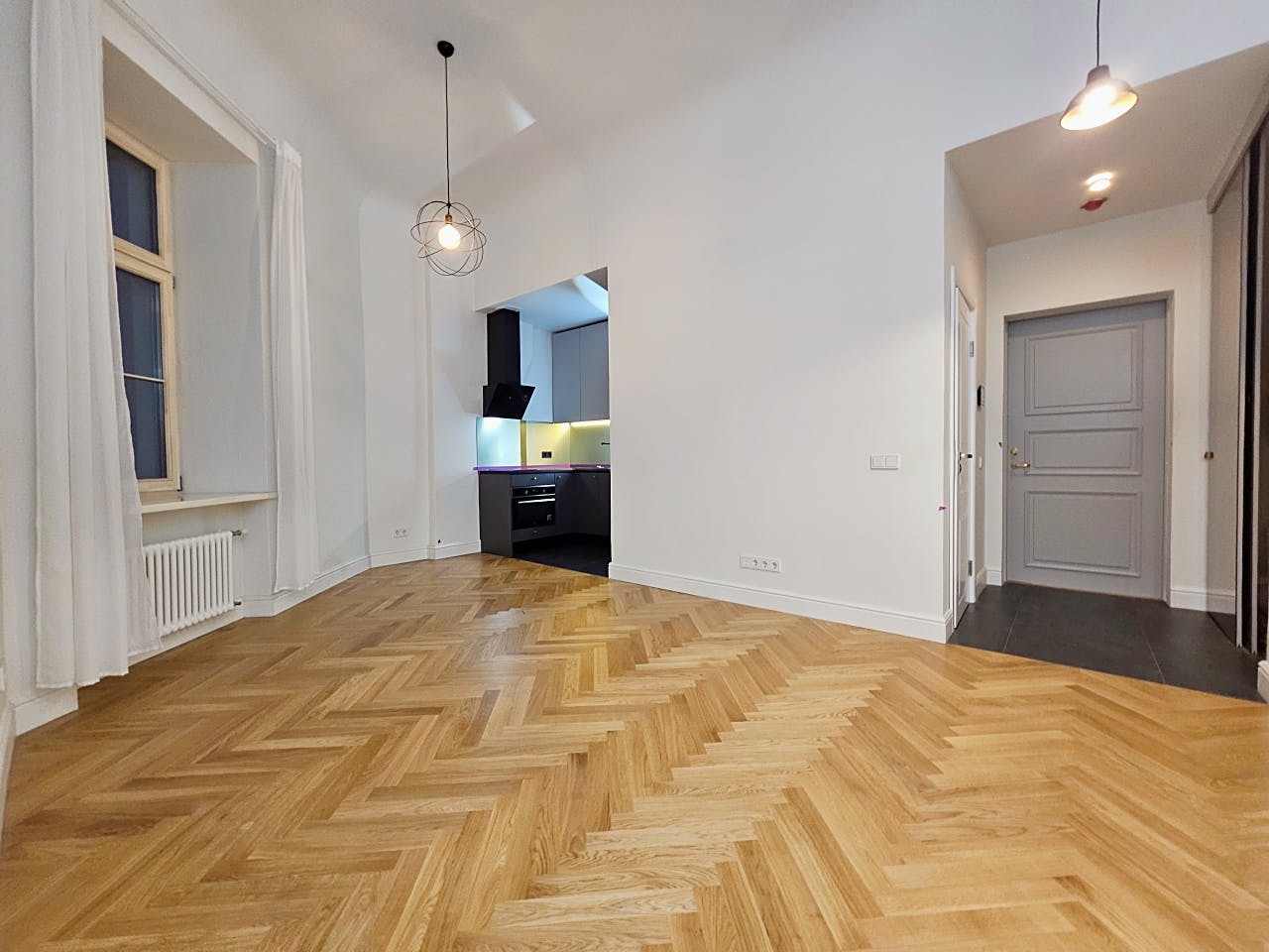 Apartament de închiriat pentru 800 EUR pe lună în Riga, Krišjāņa Valdemāra iela