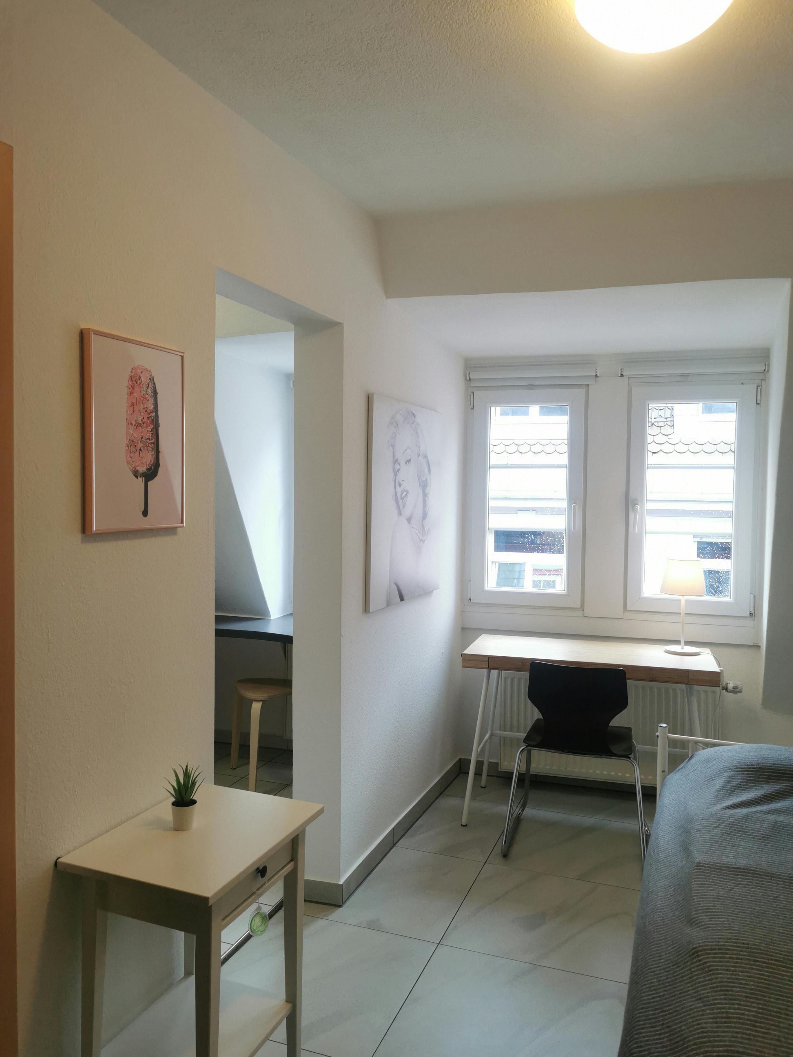 Квартира сдается в аренду за 1 050 € в месяц в Stuttgart, Leonhardstraße