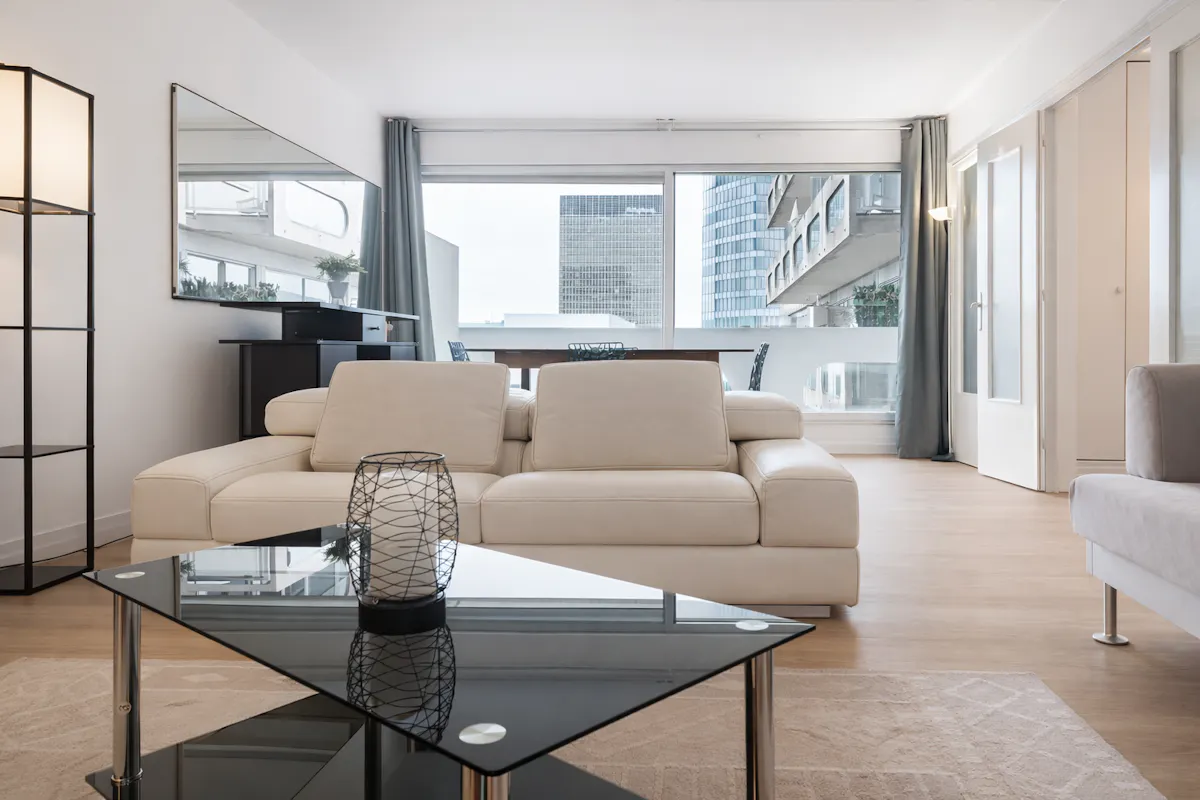2-Bedroom Apartment in Galerie des Damiers, Courbevoie (1690990) ROOM