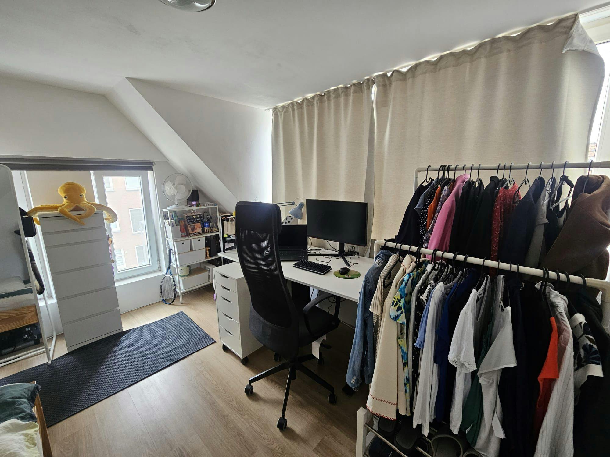 preview gallery tile