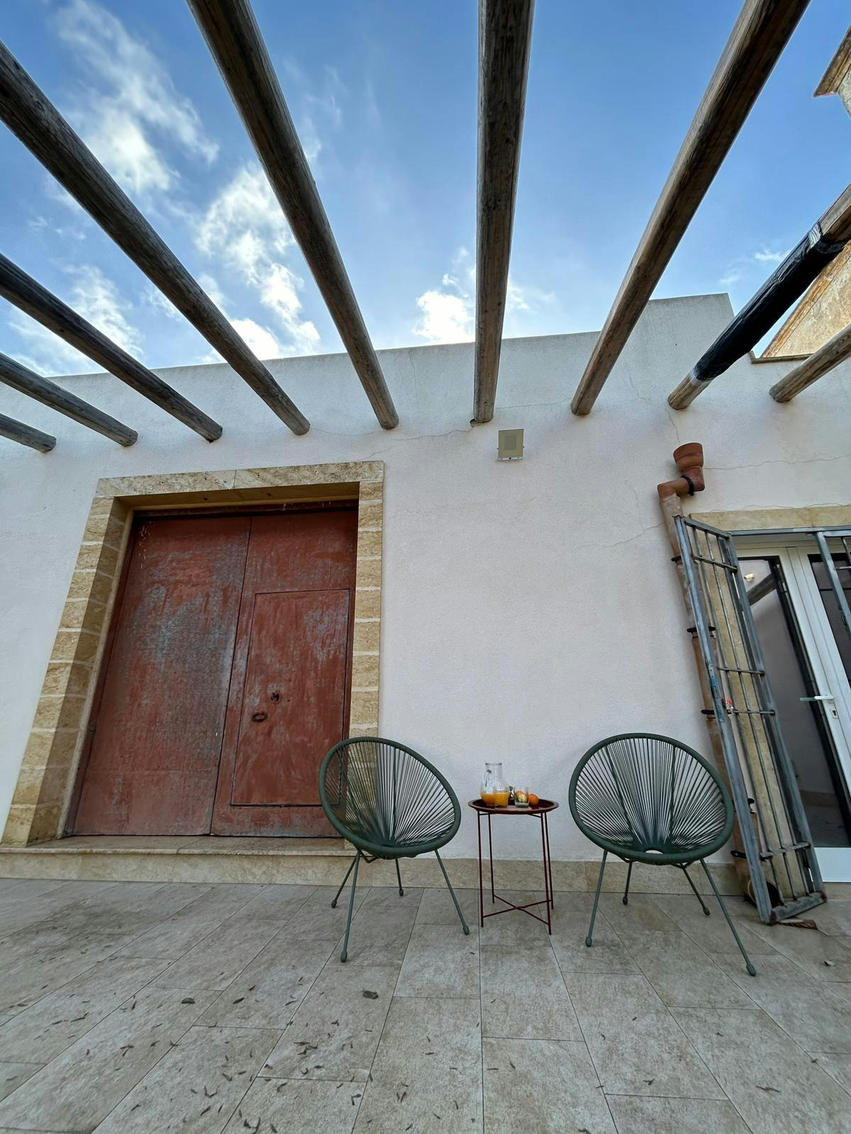 Здание сдается в аренду за 1 200 € в месяц в Marsala, Contrada Pispisia