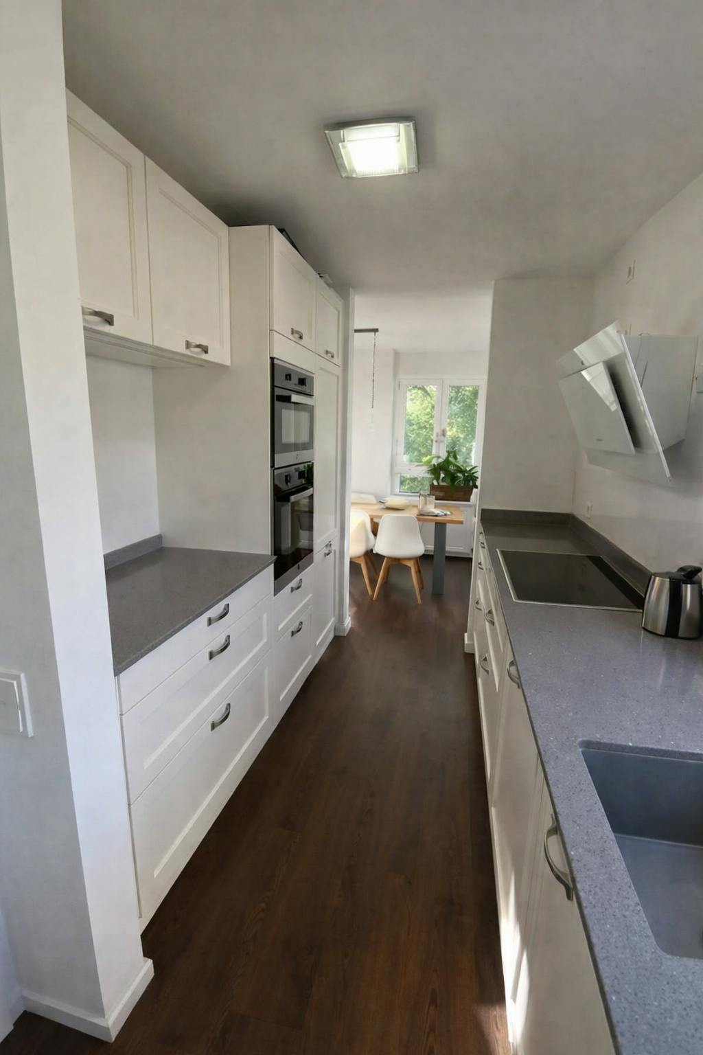 Apartament de închiriat pentru 2.216 EUR pe lună în Munich, Friedrichshafener Straße