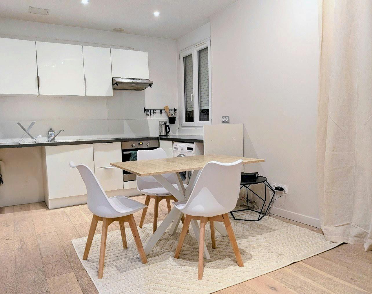 Apartment for rent for €1,280 per month in Gentilly, Rue Pierre Marcel