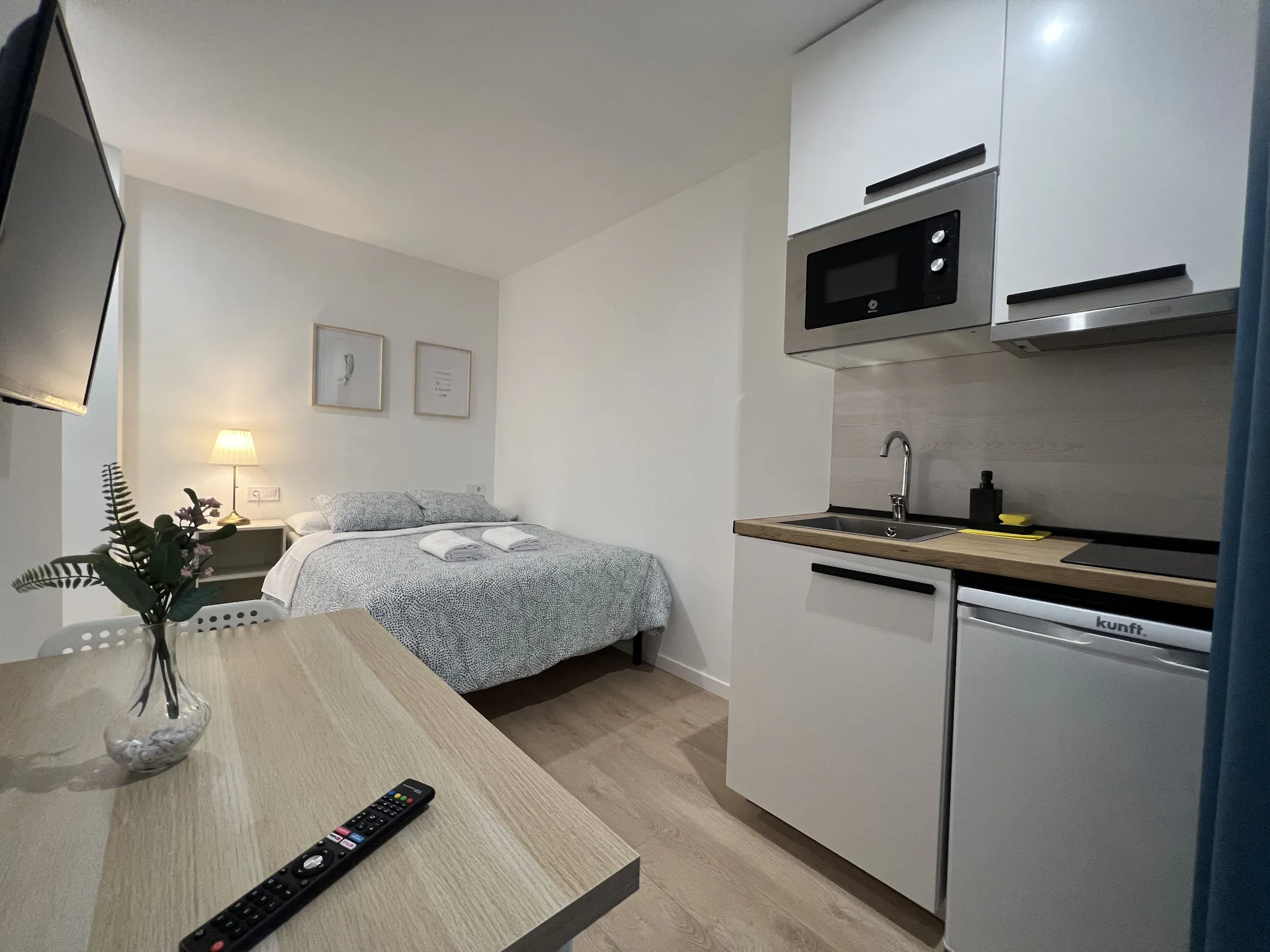 Plaza de las Cortes, Madrid preview