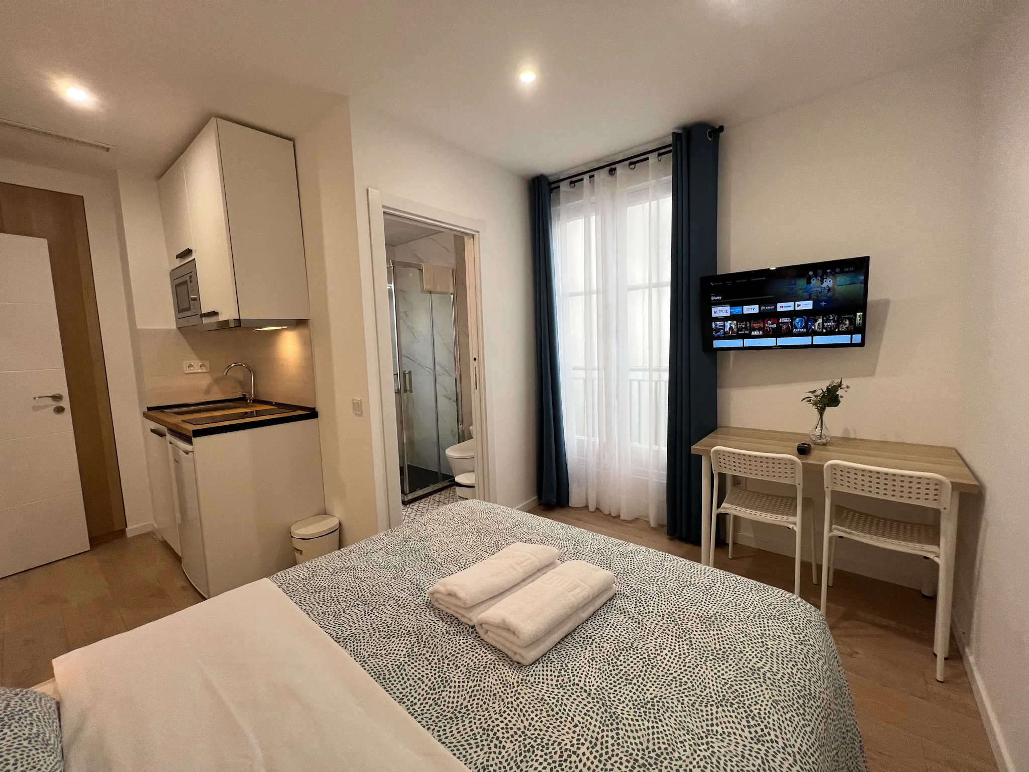 Plaza de las Cortes, Madrid preview