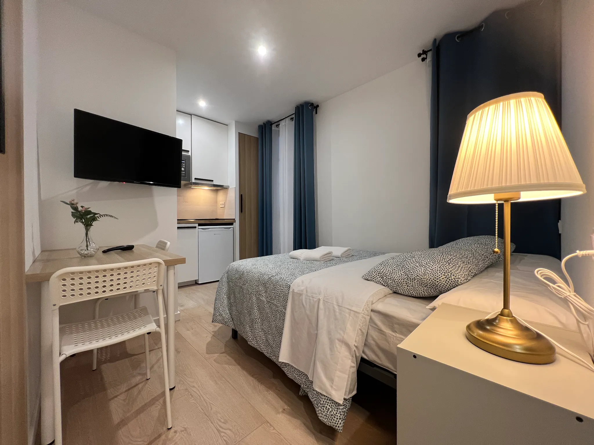 Plaza de las Cortes, Madrid preview