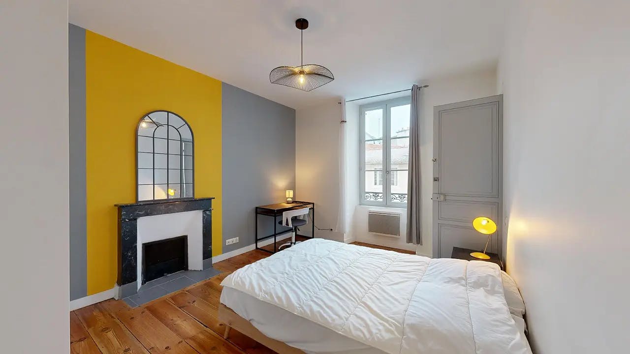 Отдельная комната сдается в аренду за 374 € в месяц в Pau, Rue Emile Guichenné