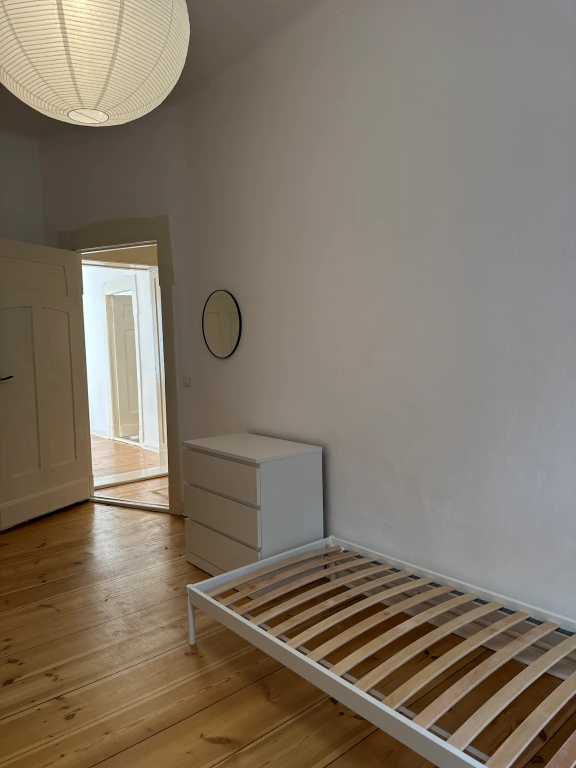 Ohmstraße, Berlin preview