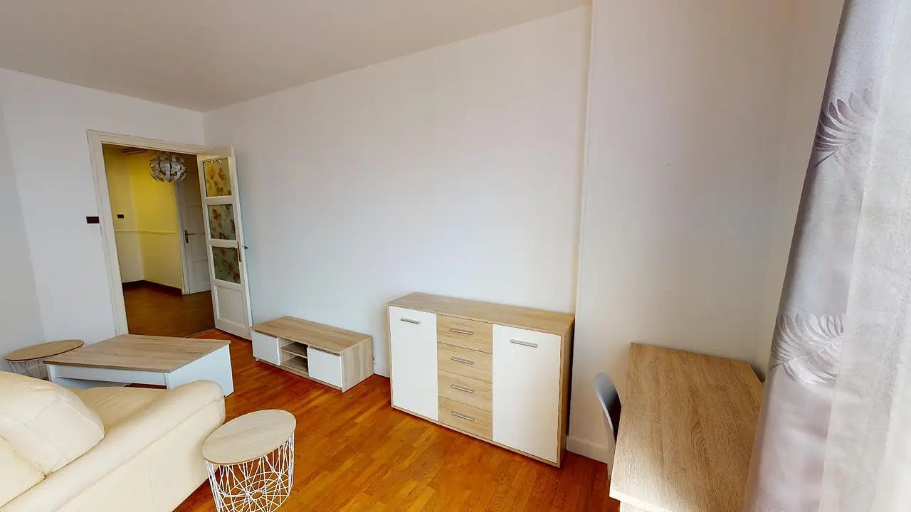 Rue de Stalingrad, Grenoble preview