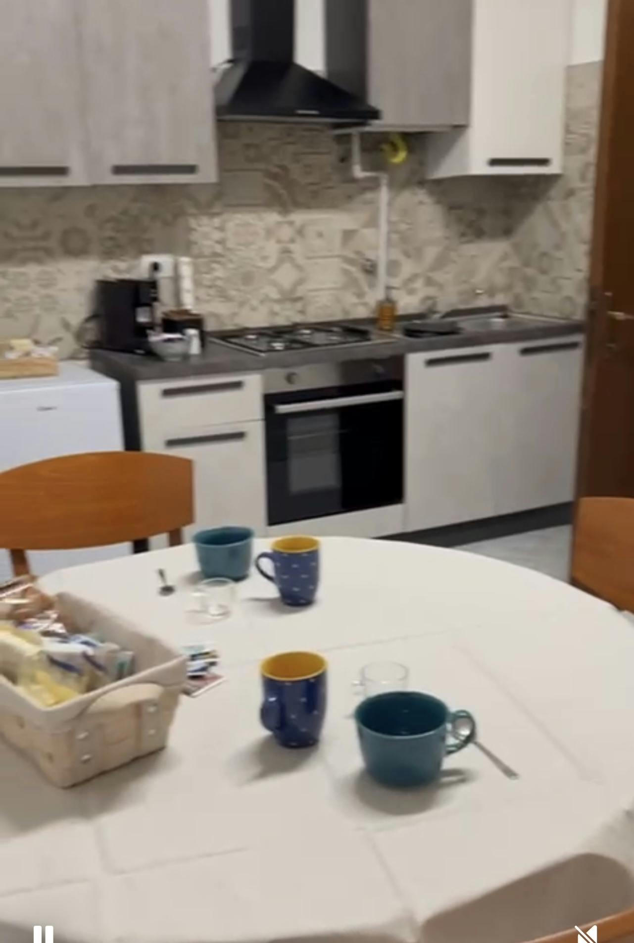 Appartamento in affitto a 1200 € al mese a Bologna, Via Carlo Cignani