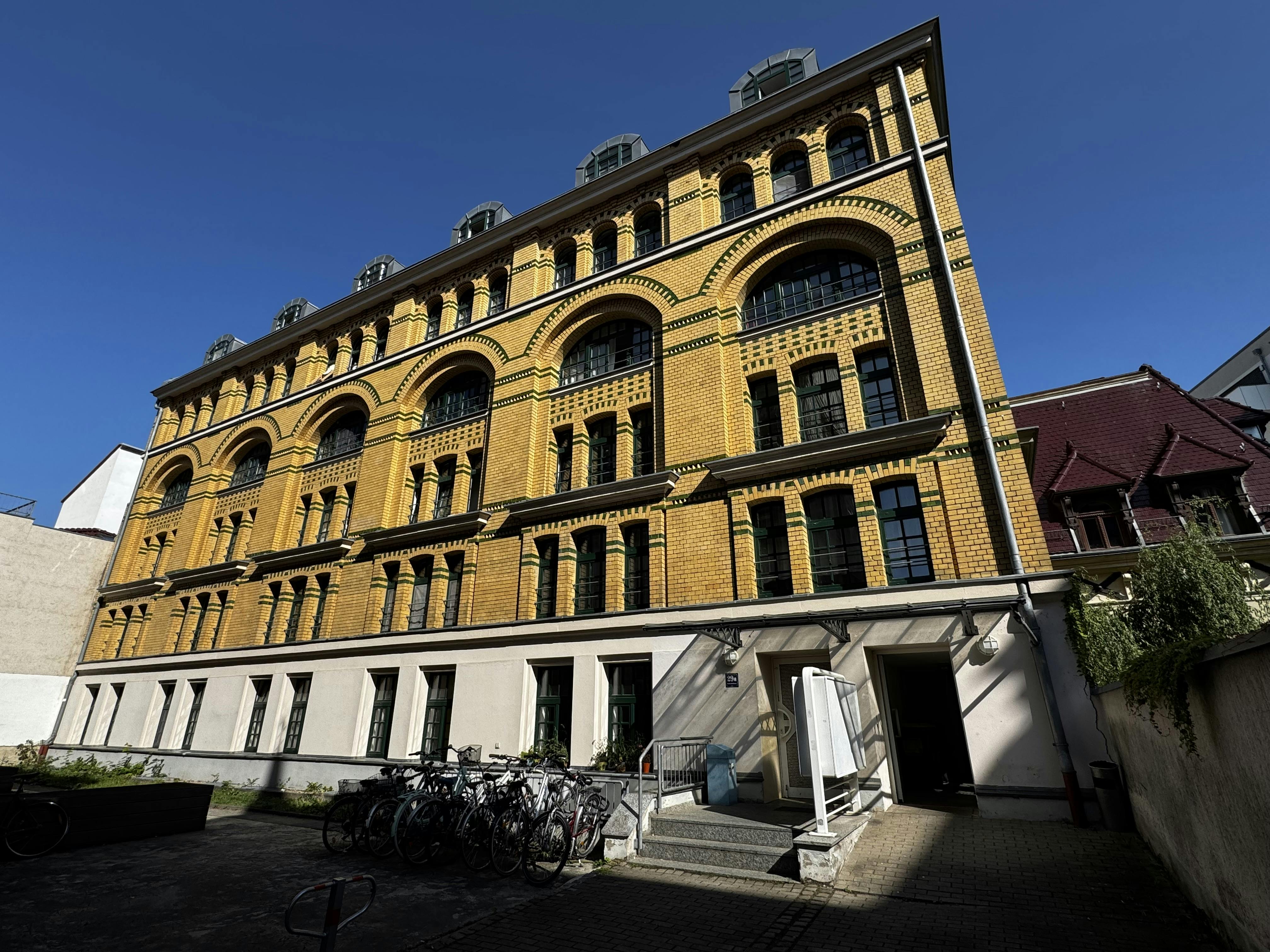 Apartment for rent for €1,100 per month in Leipzig, Goldschmidtstraße