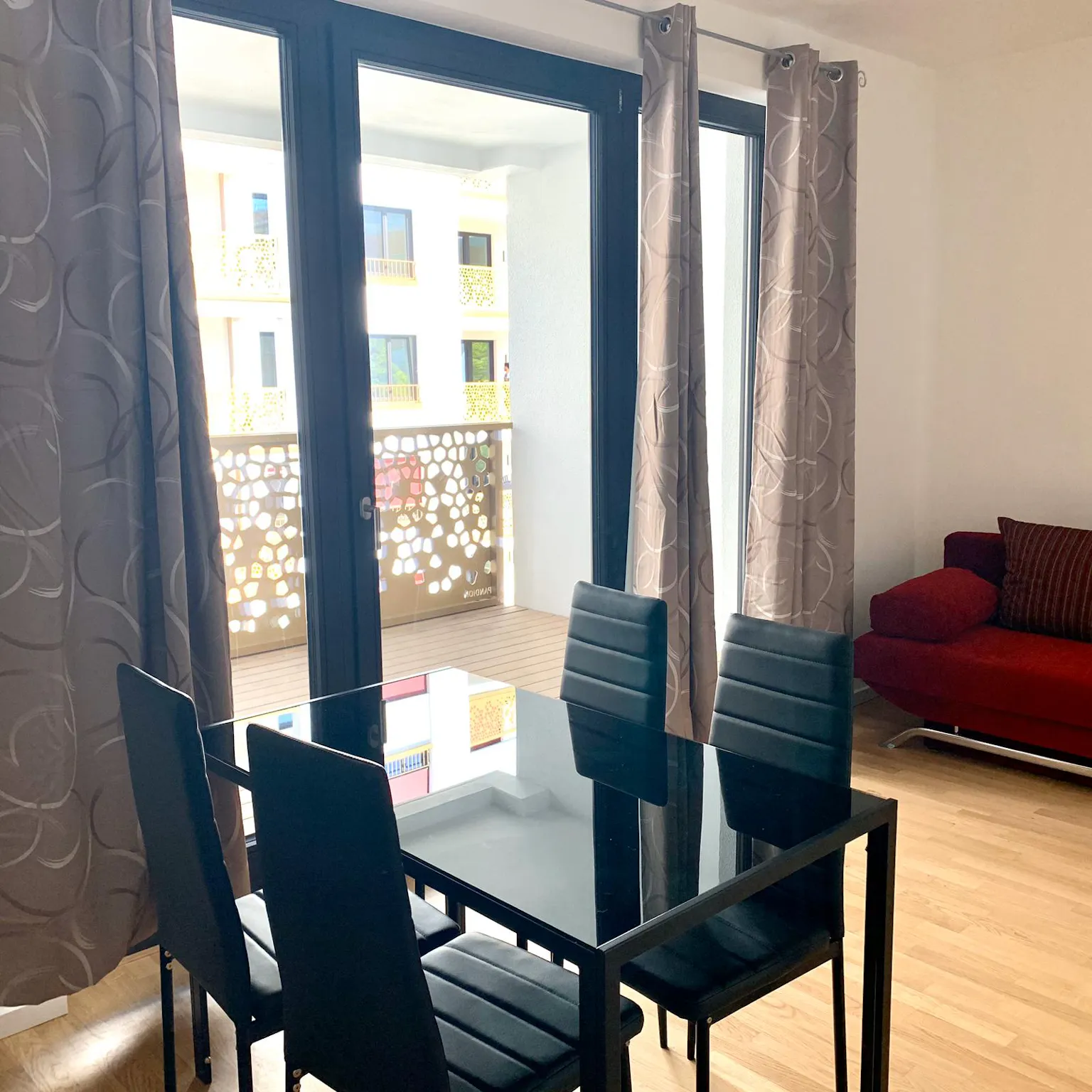 Wallstraße, Berlin preview