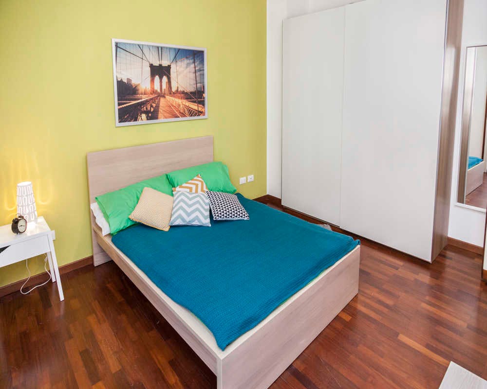 Via Giuseppe Frua, Milan preview