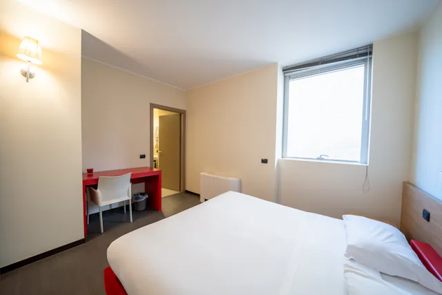 1-Bedroom Apartment in Via Romeo Frassinetti, Milan (1691387) room image 2