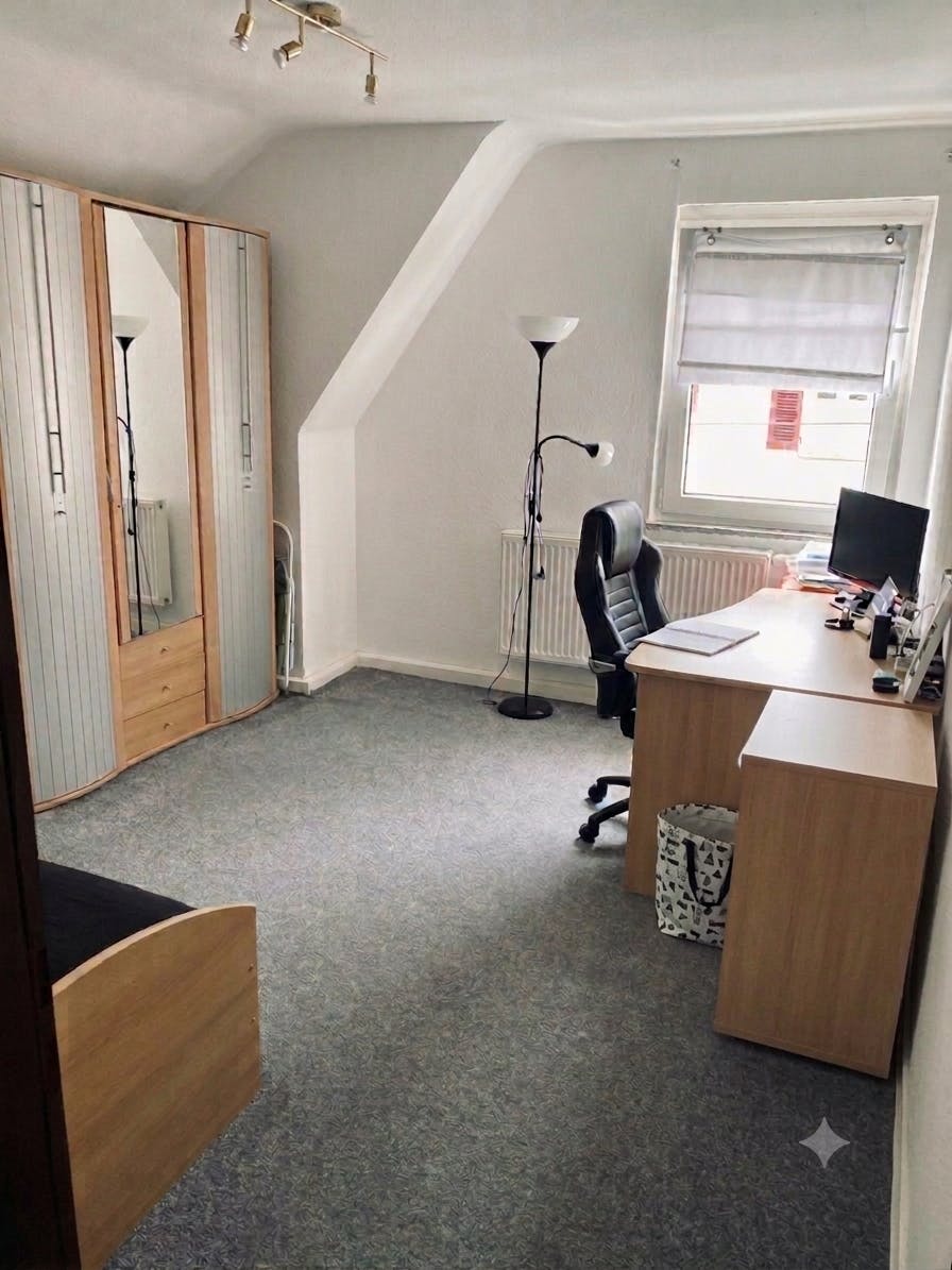 Приватна кімната за оренду для 490 EUR на місяць у Stuttgart, Untere Heckenstraße