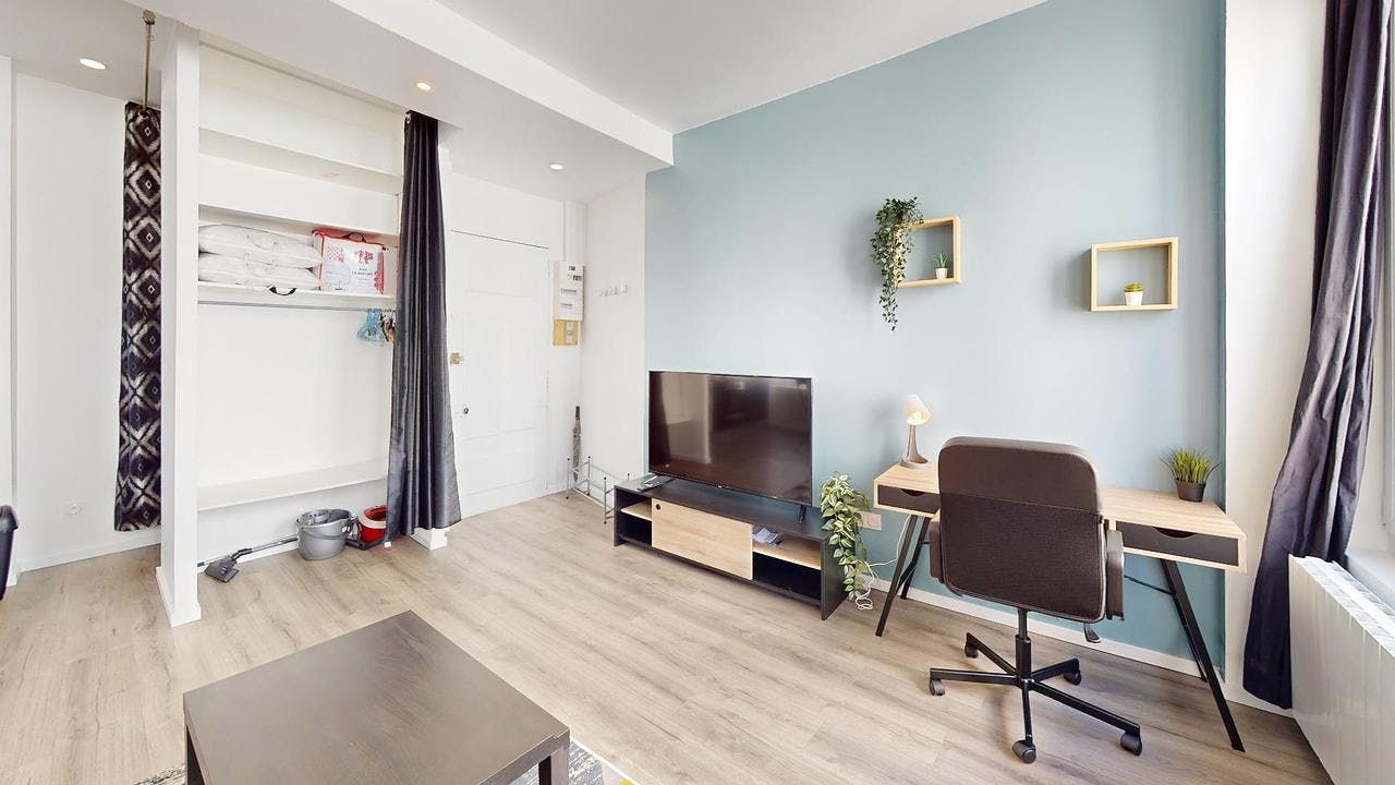 Wohnung zu mieten für 448 € pro Monat in Saint-Étienne, Rue Elisée Reclus