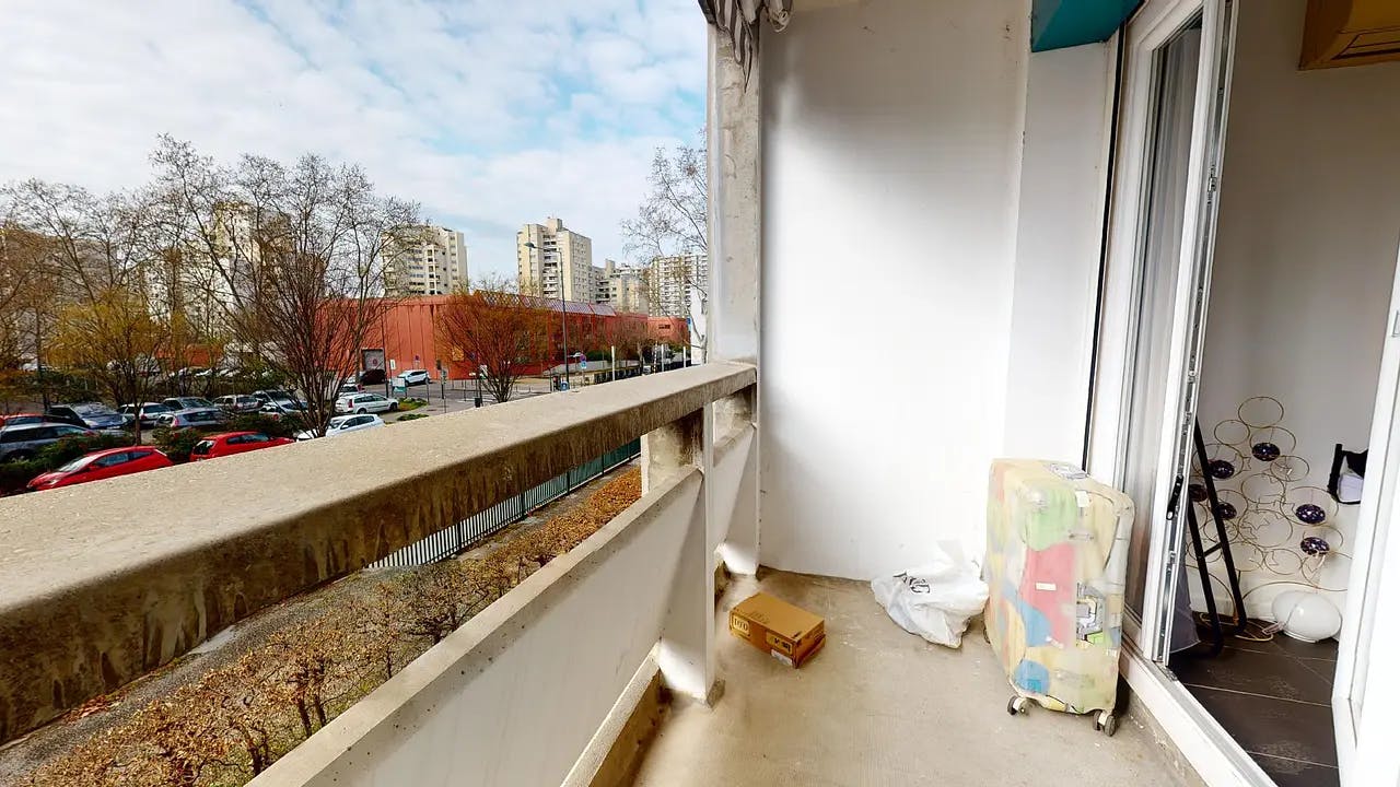 Avenue Galline, Villeurbanne preview