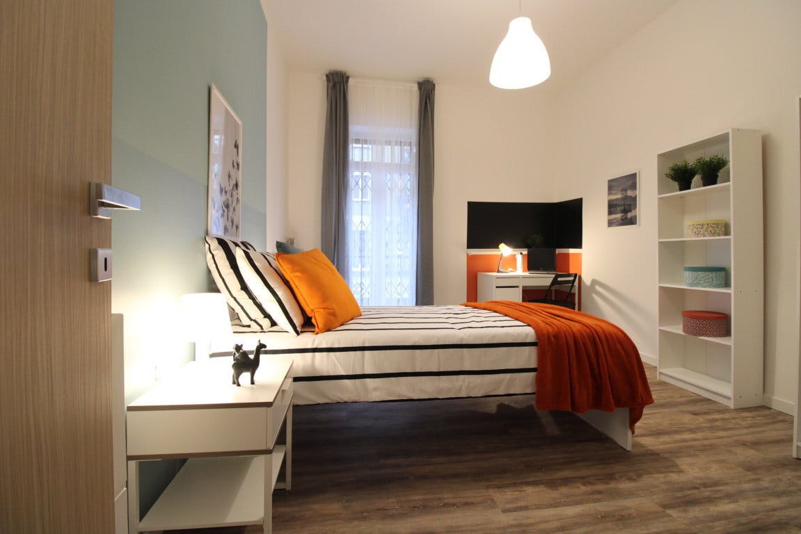 Via Ambaraga, Brescia preview