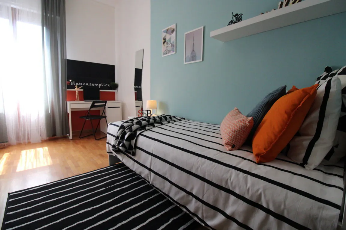 Private room in Via Bligny, Brescia (1691616) ROOM