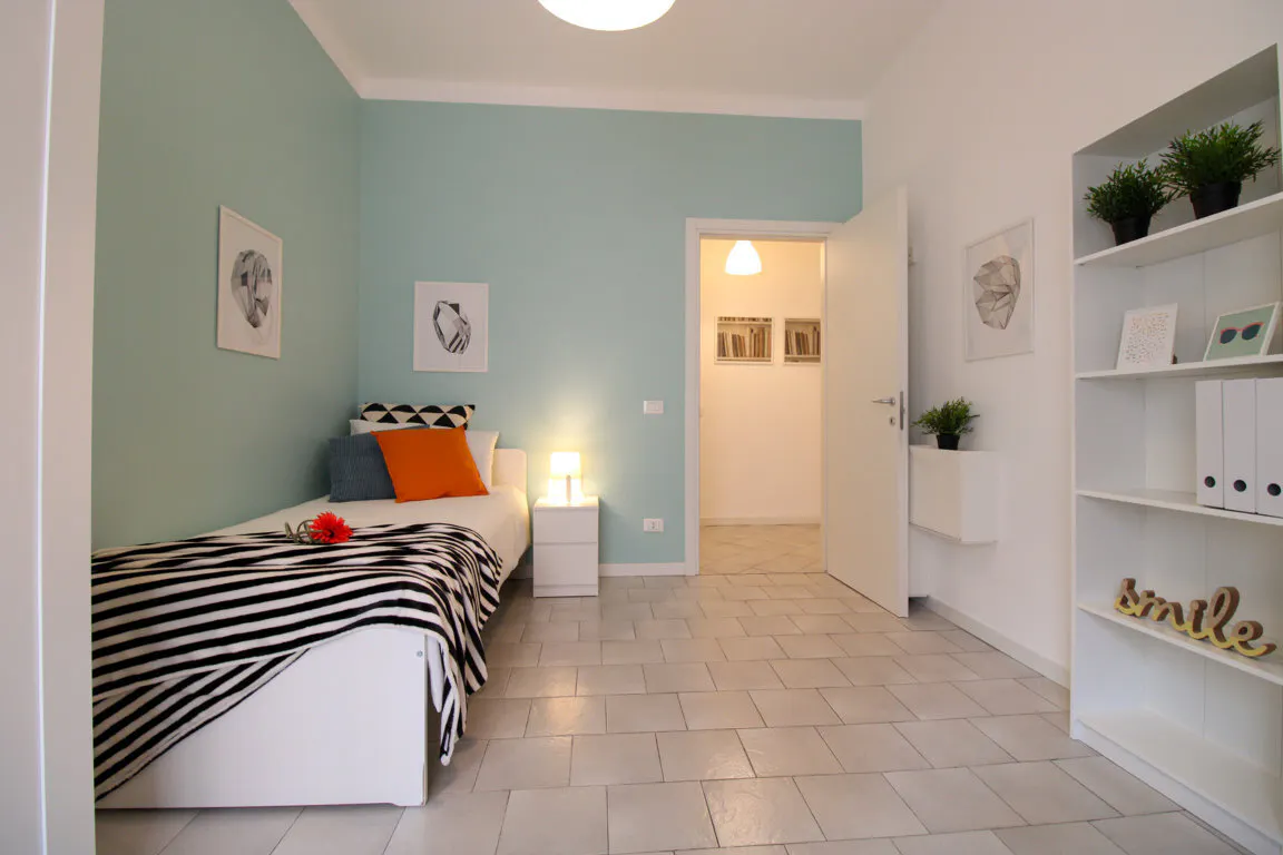 Private room in Via Alessandro Manzoni, Brescia (1691647) ROOM 1