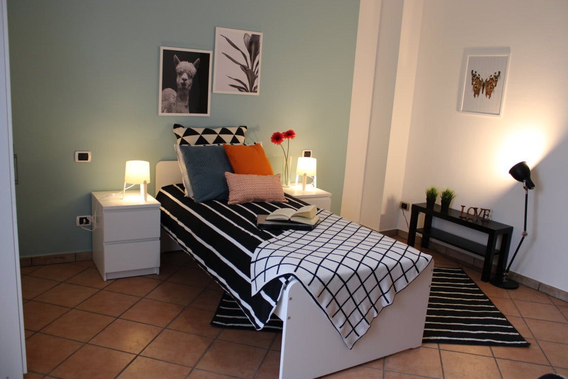 Single room Brescia, 1 bed, 14m² — photo 2