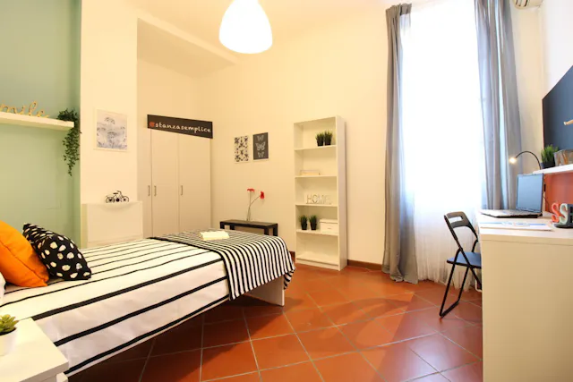 Private room in Via Trieste, Brescia (1691879) room image 2