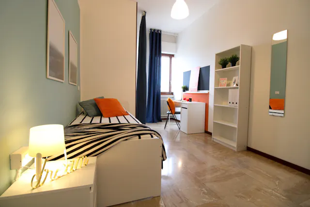 Private room in Via Creta, Brescia (1691906) room image 1