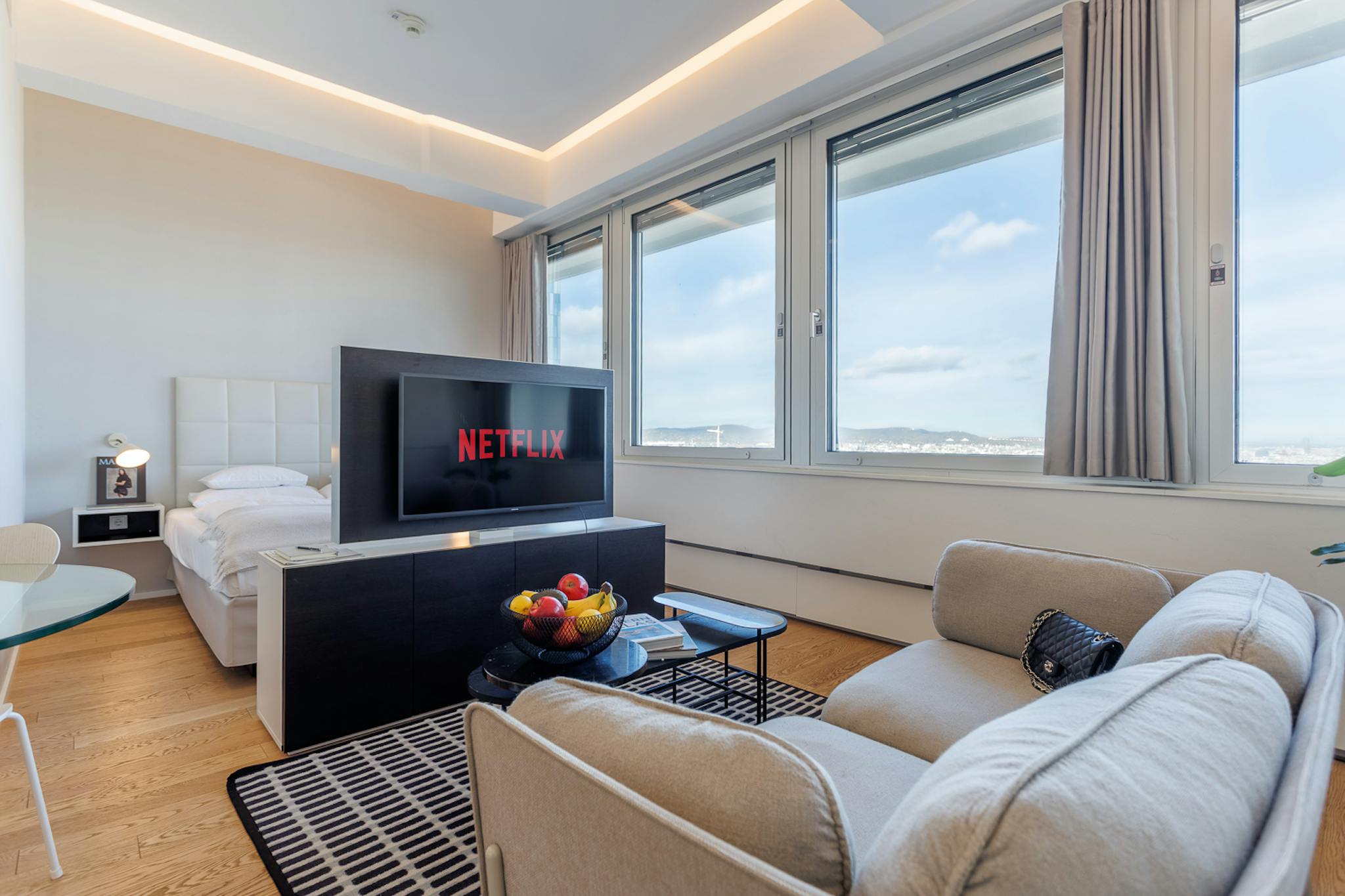 Triester Straße, Vienna preview