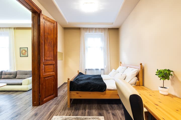 Apartment for rent for HUF 591,269 per month in Budapest, Dessewffy utca