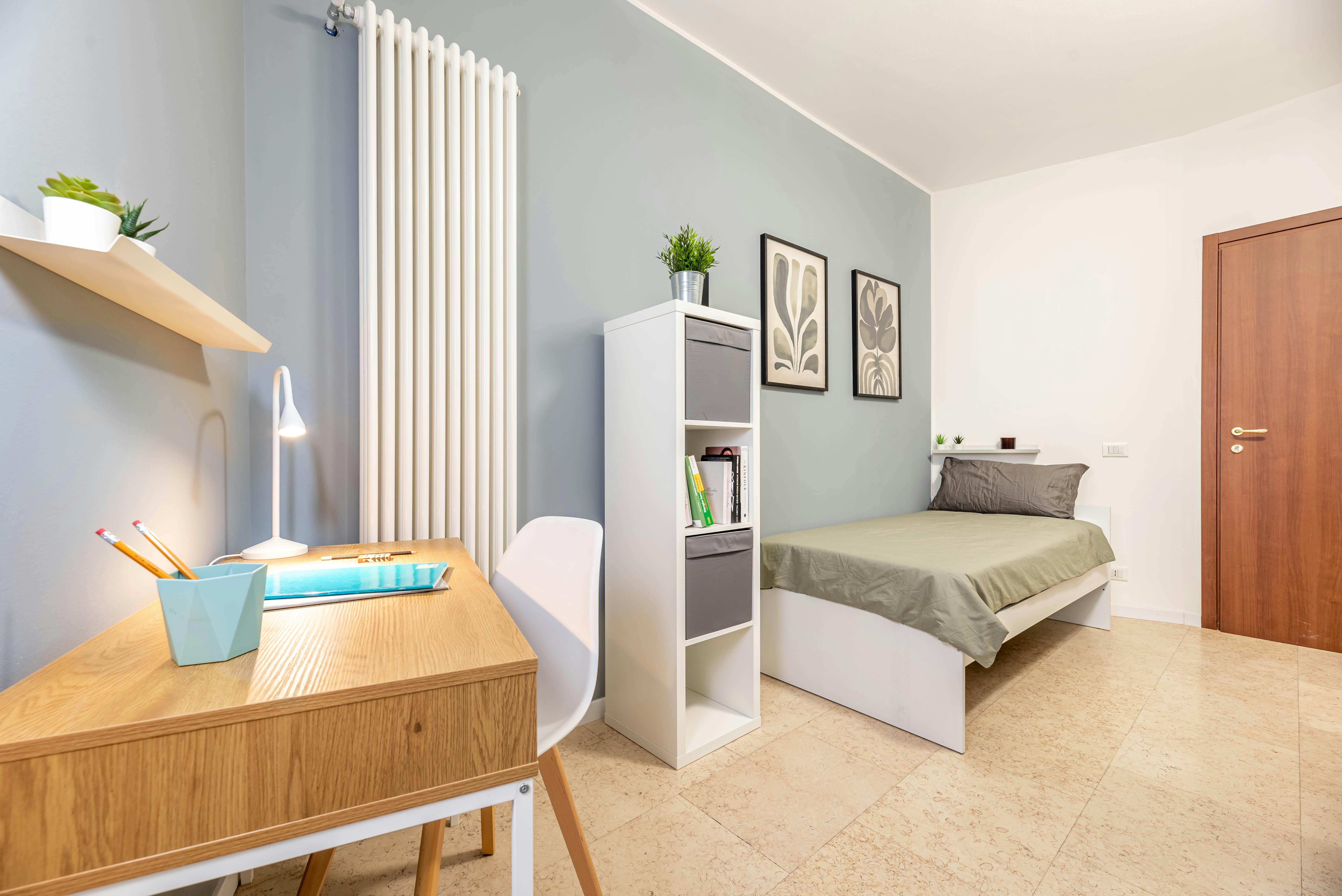 Private room for rent for €420 per month in Padova, Via Ognissanti