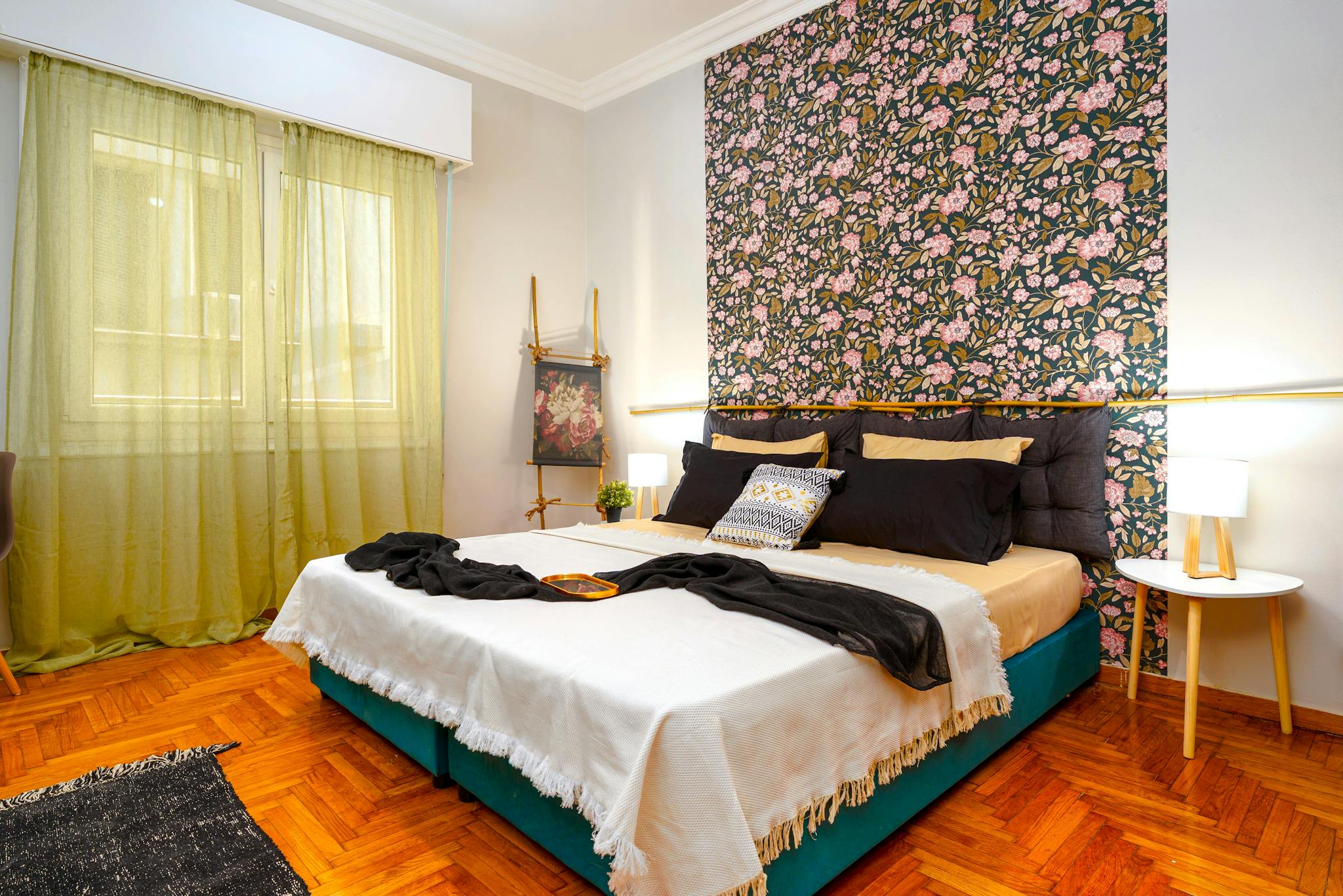 Tzortz, Athina preview