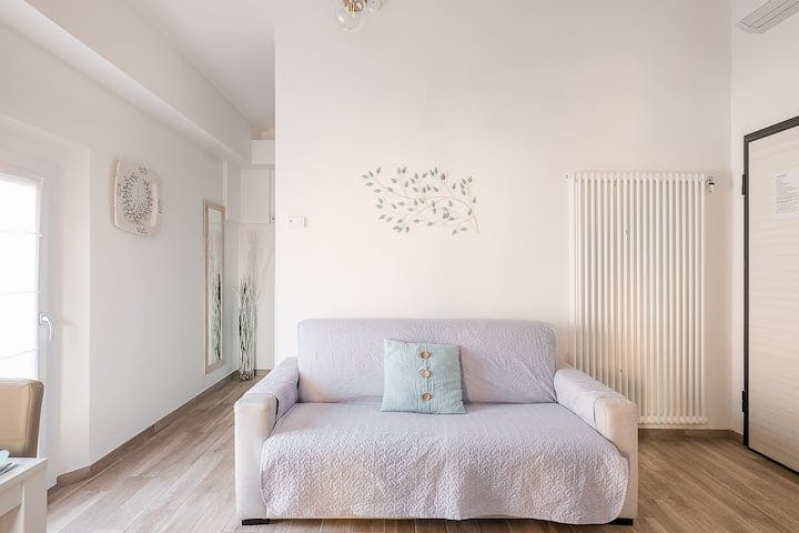 Apartment for rent for €1,000 per month in Bologna, Via delle Moline