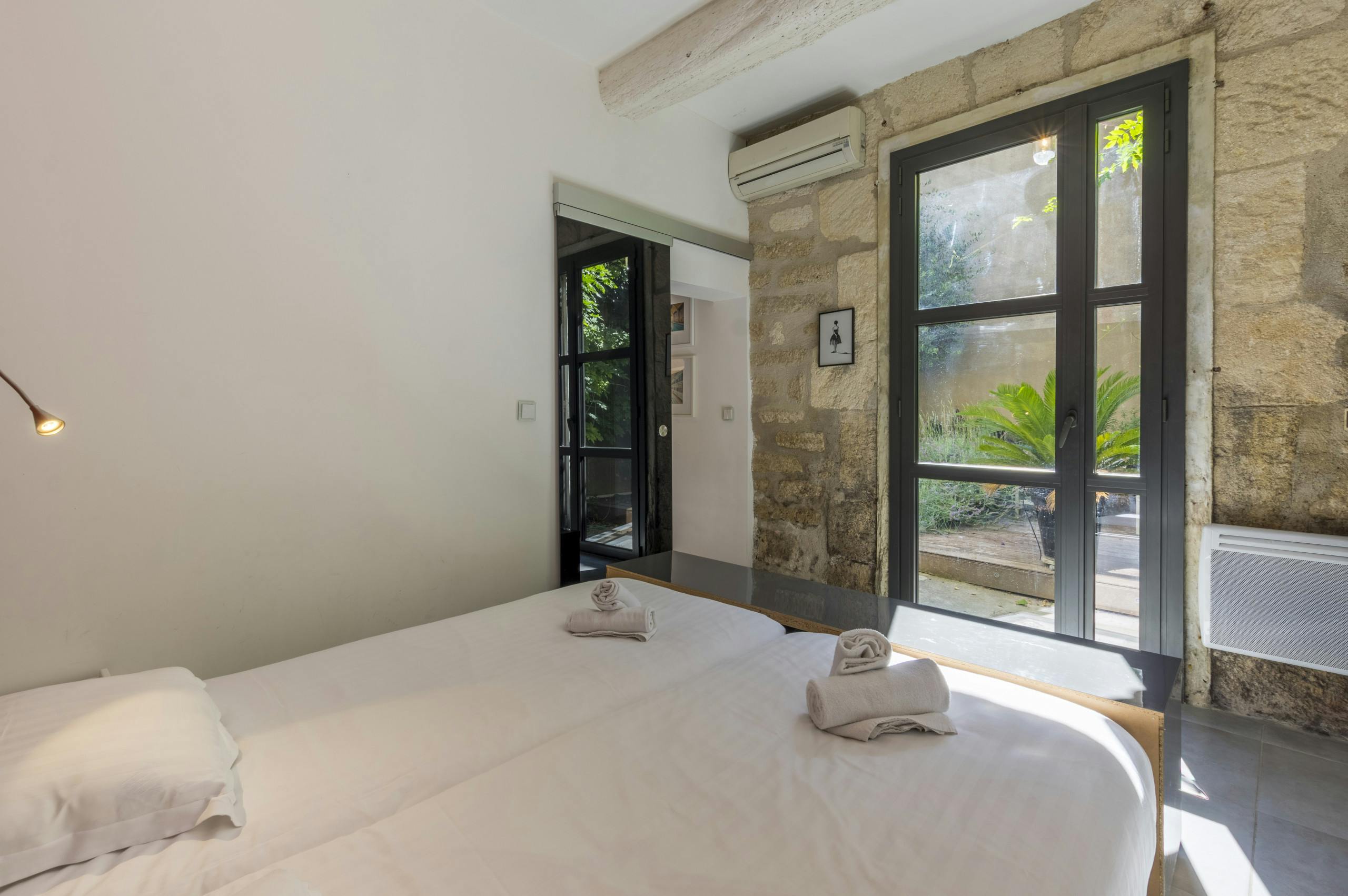 Apartment for rent for €9,999 per month in Montpellier, Rue du Général Mathieu Dumas