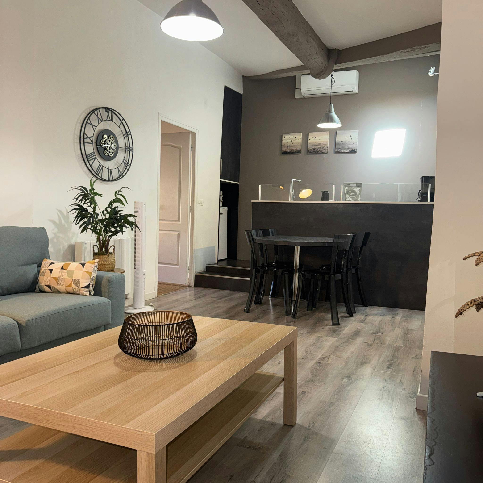 Apartament de închiriat pentru 9.999 EUR pe lună în Montpellier, Grand Rue Jean Moulin