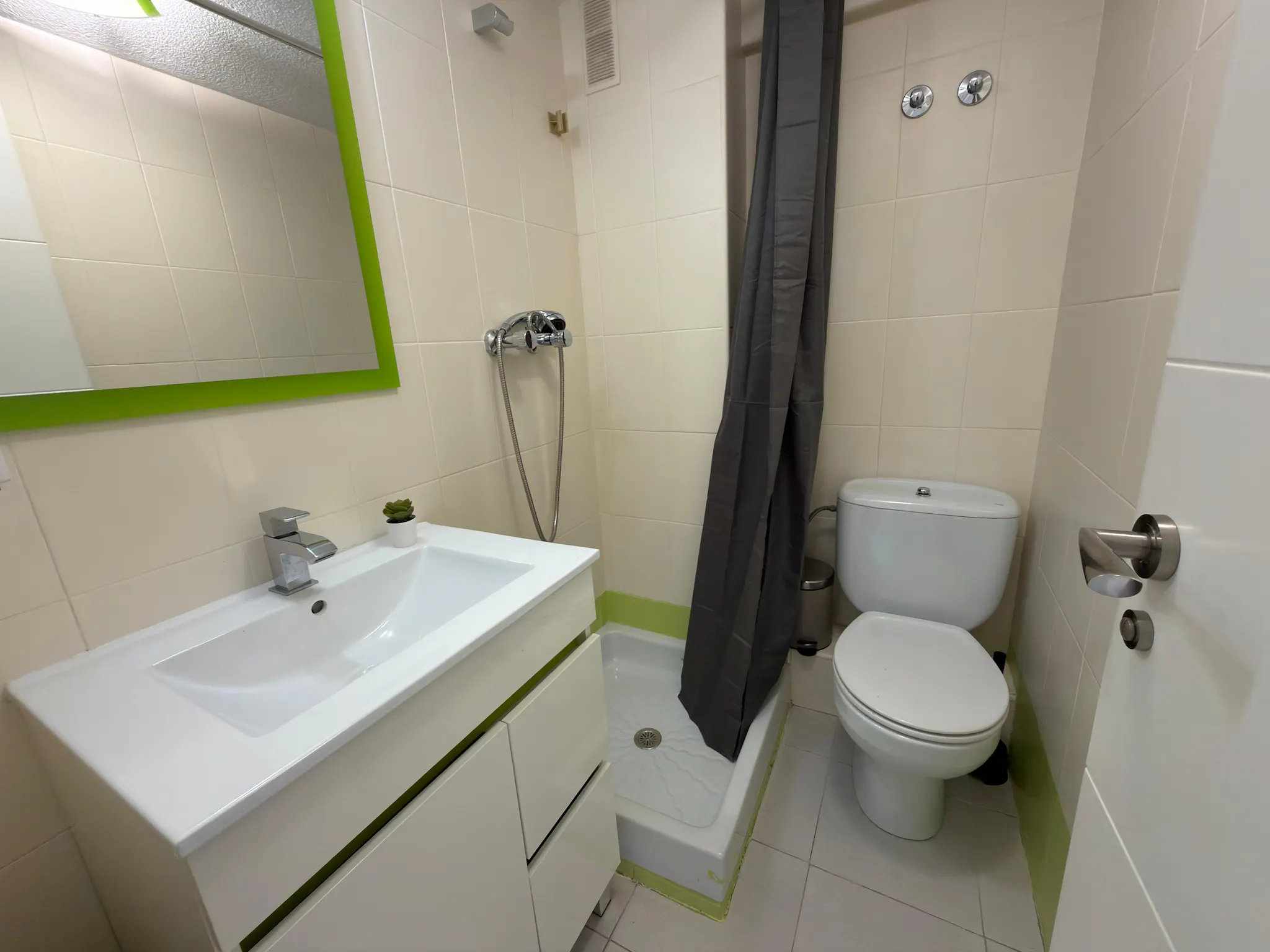 Private room in Calle de Amposta, Madrid (1692281) COMMON_AREA 4