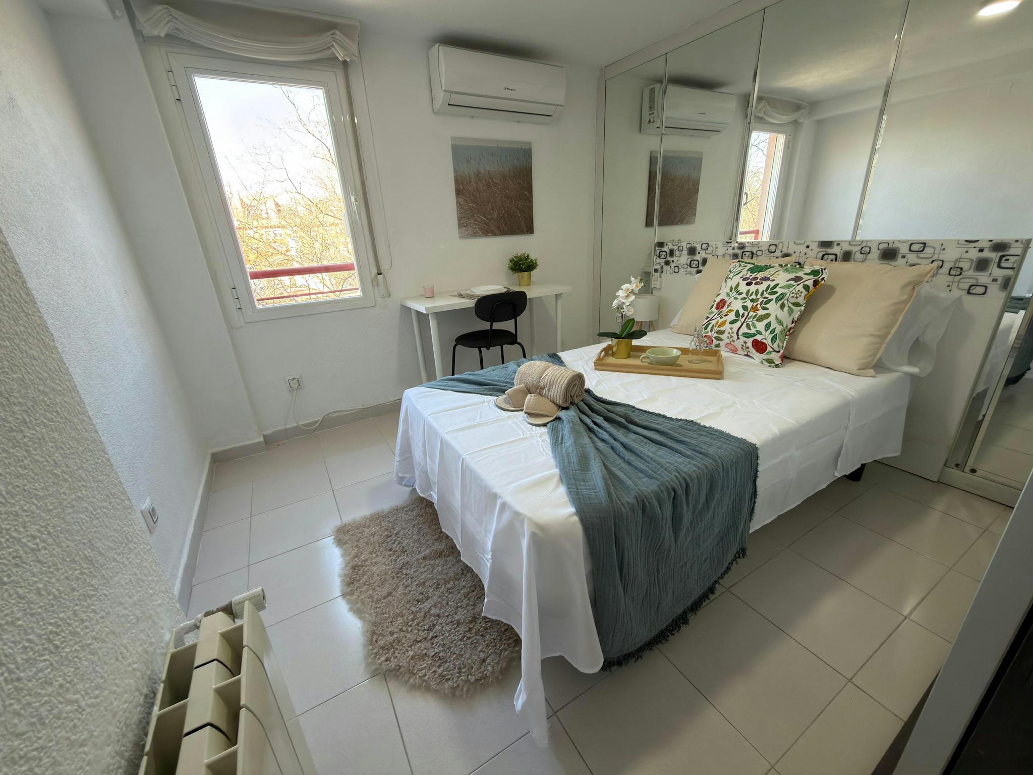 Calle de Amposta, Madrid preview