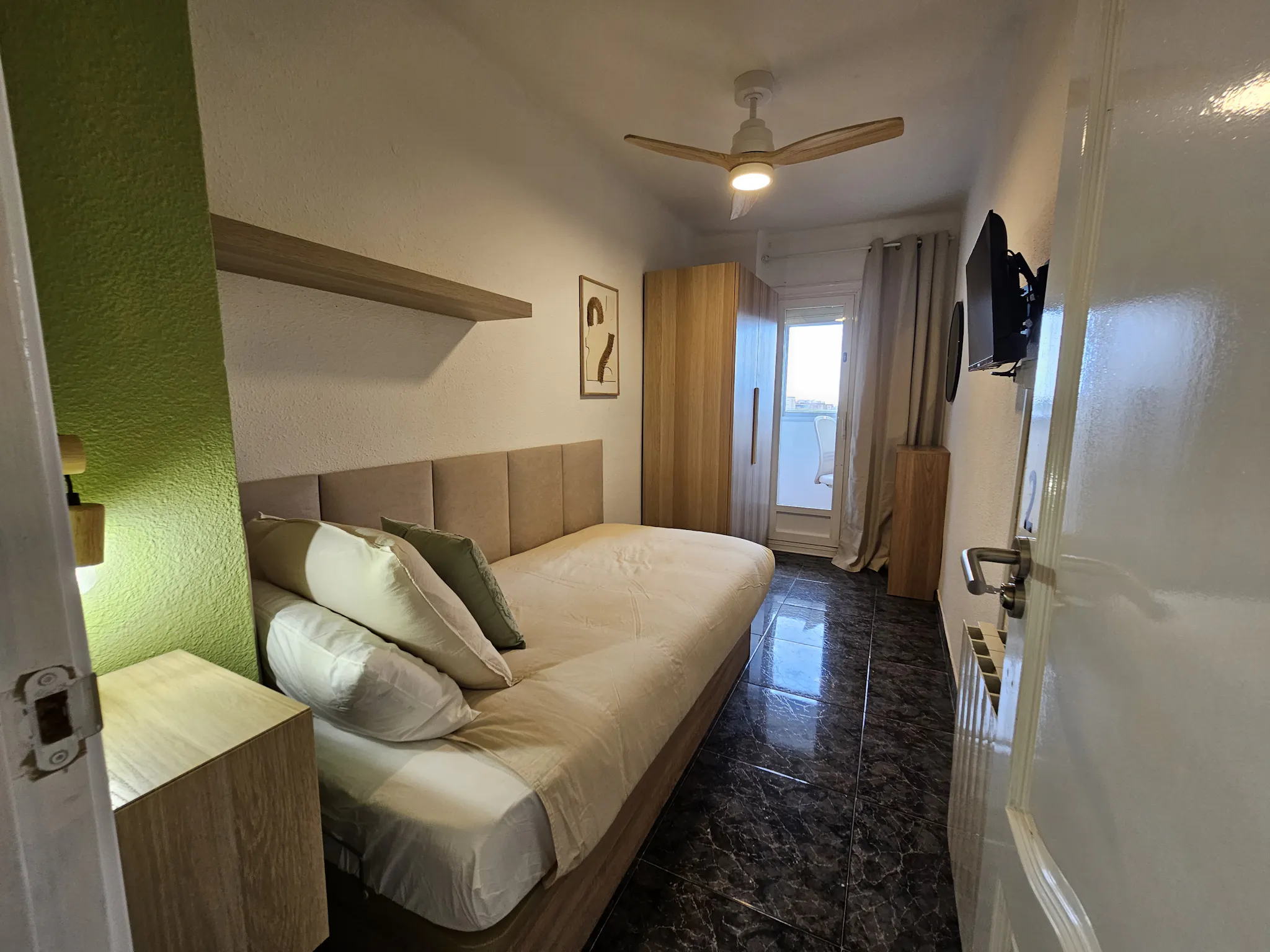 Passeig de Valldaura, Barcelona preview