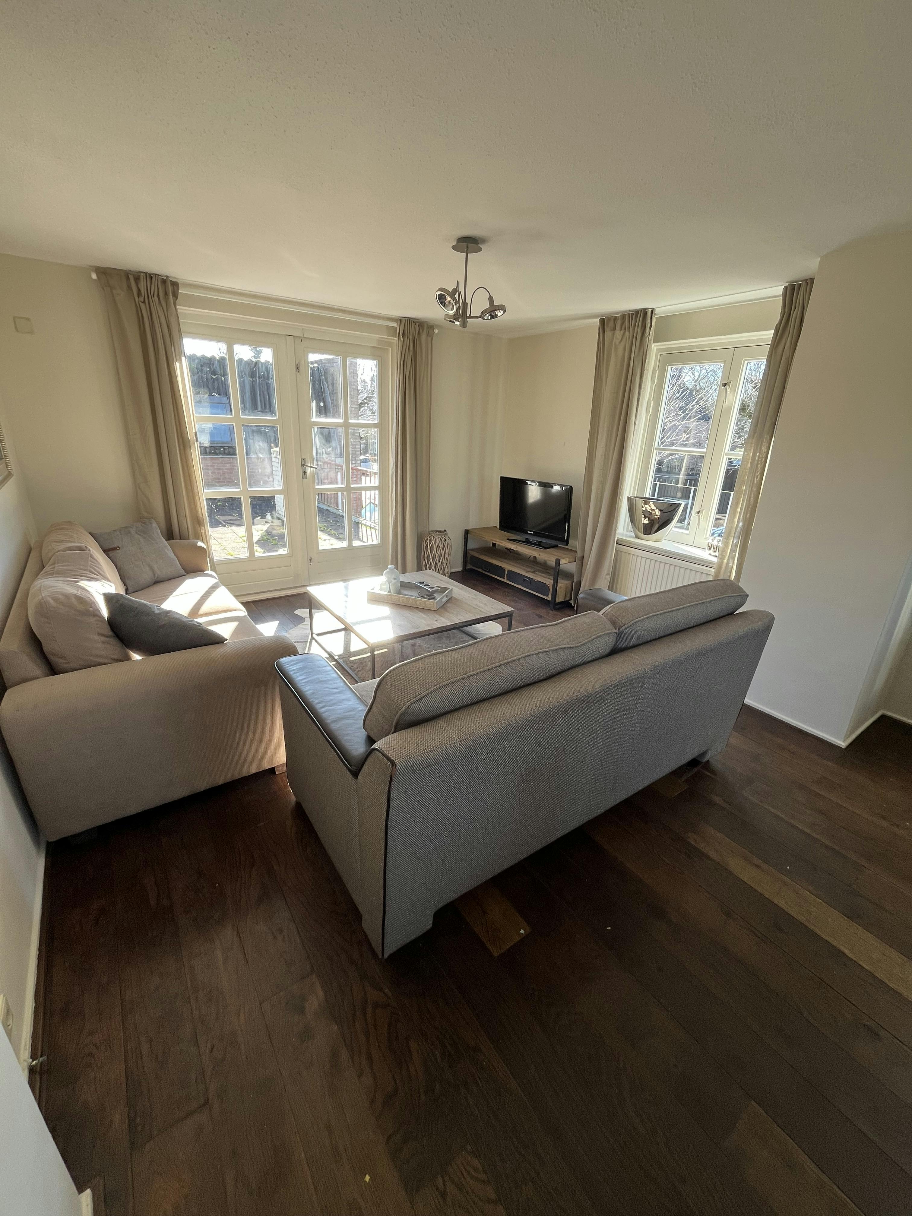 Casa in affitto a 2100 € al mese a 's-Hertogenbosch, Graafsebaan