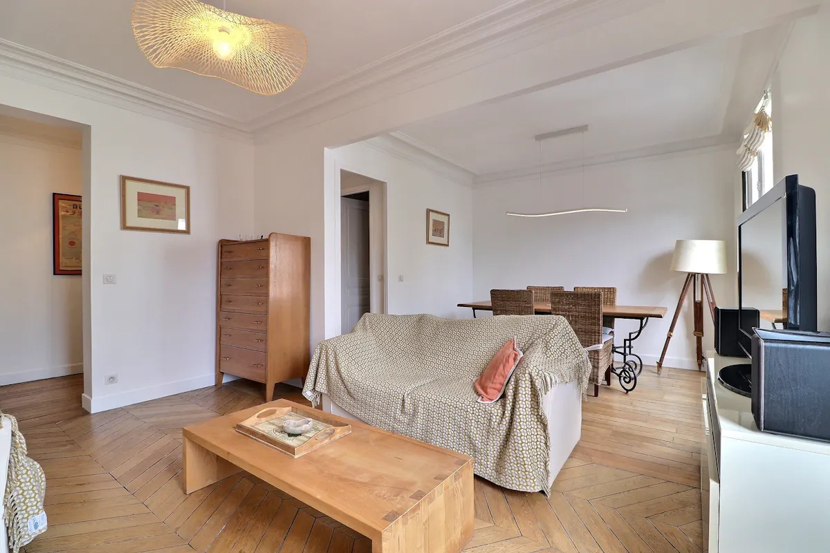 1-Bedroom Apartment in Rue Bougainville, Paris (1692405) ROOM