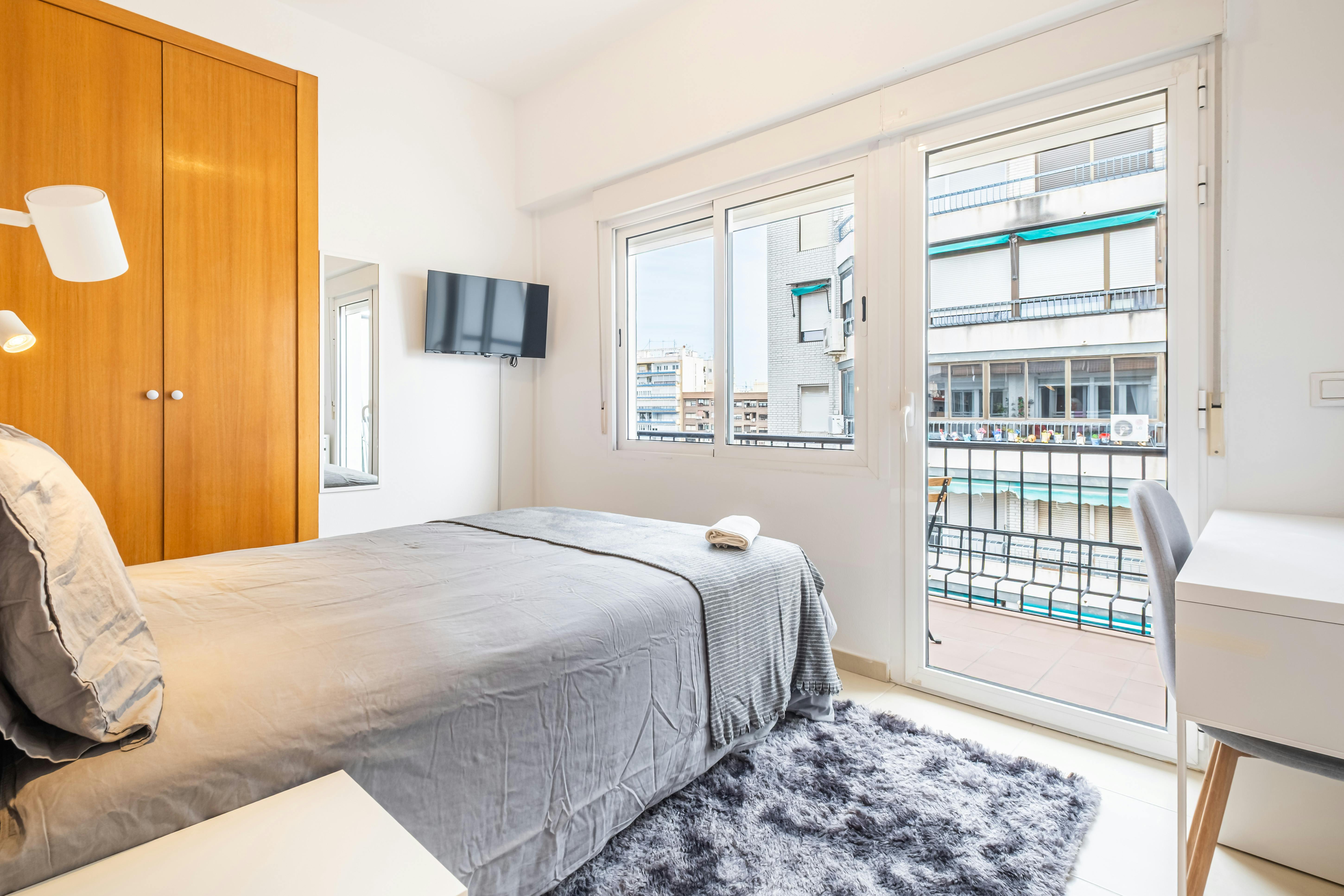 Avenida de Aguilera, Alicante (Alacant) preview