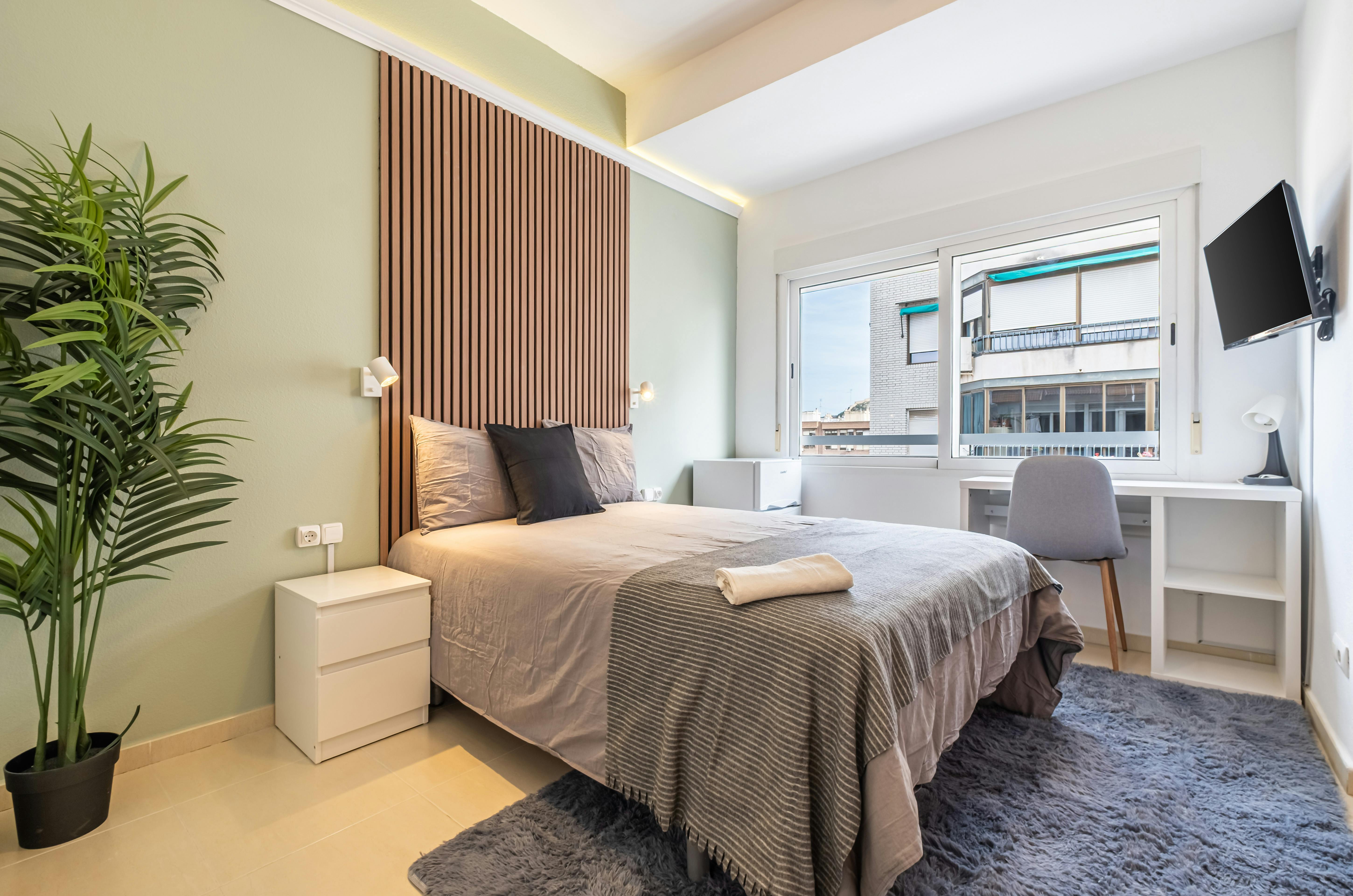 Avenida de Aguilera, Alicante (Alacant) preview